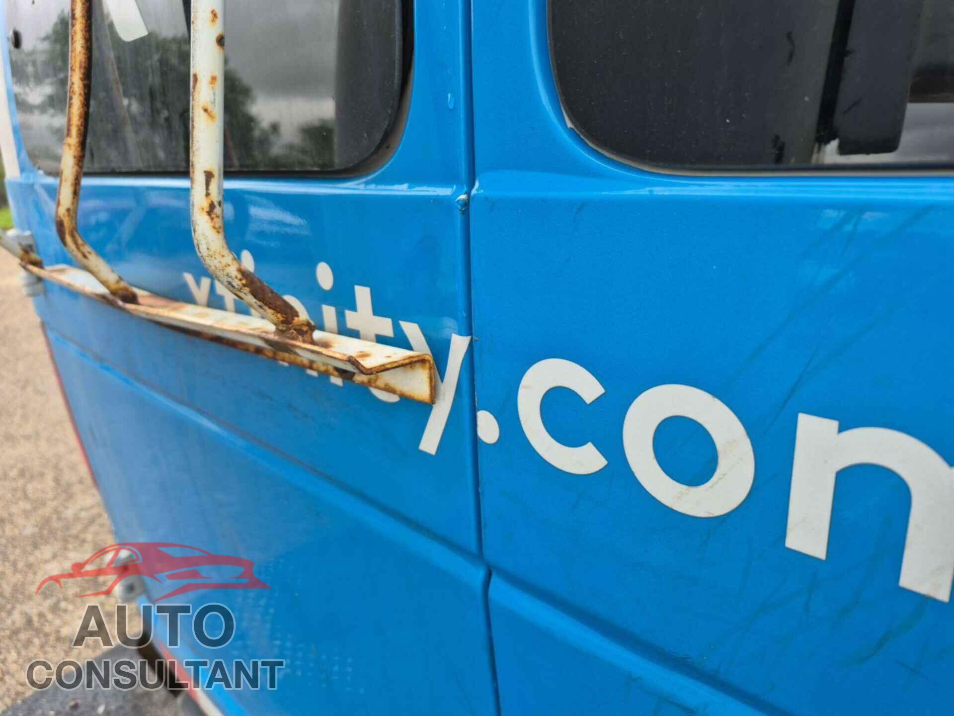 FORD ECONOLINE 2009 - 1FTSE34L89DA18462