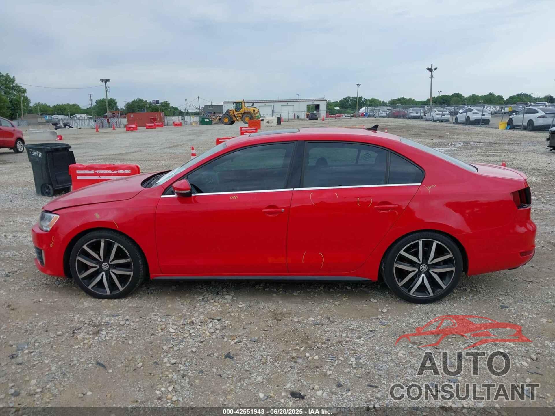 VOLKSWAGEN JETTA 2014 - 3VW4T7AJ9EM351239