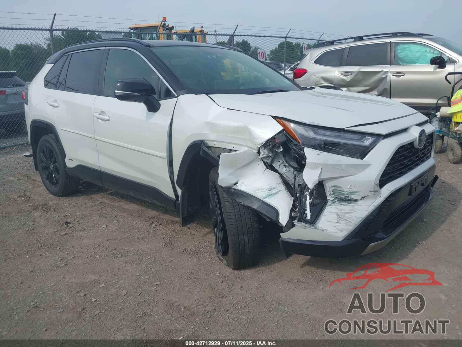 TOYOTA RAV4 2024 - JTME6RFV8RJ057839