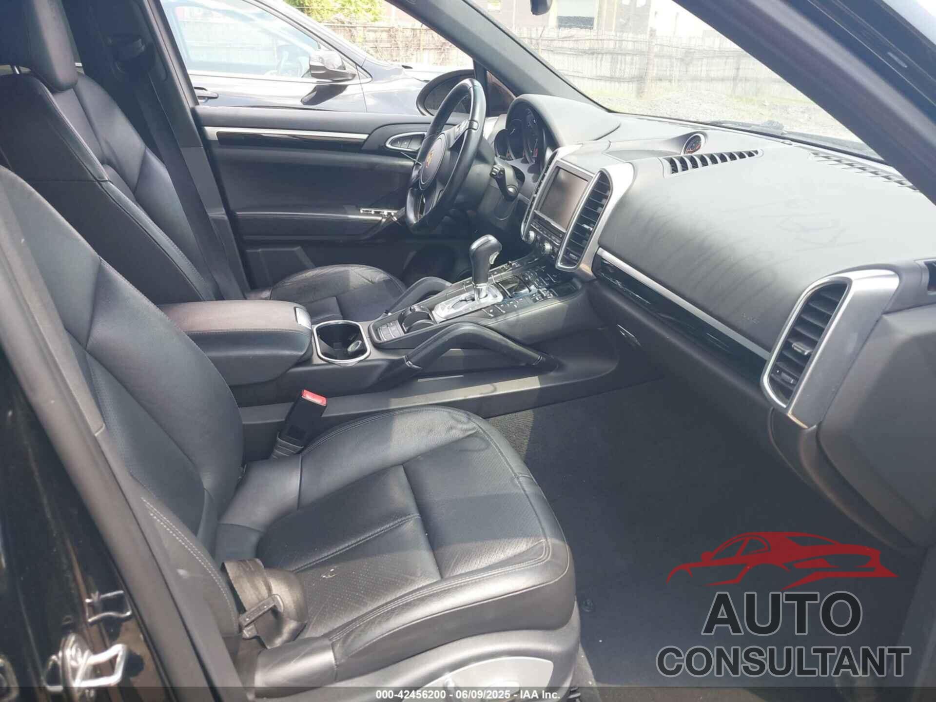 PORSCHE CAYENNE 2014 - WP1AA2A21ELA09887