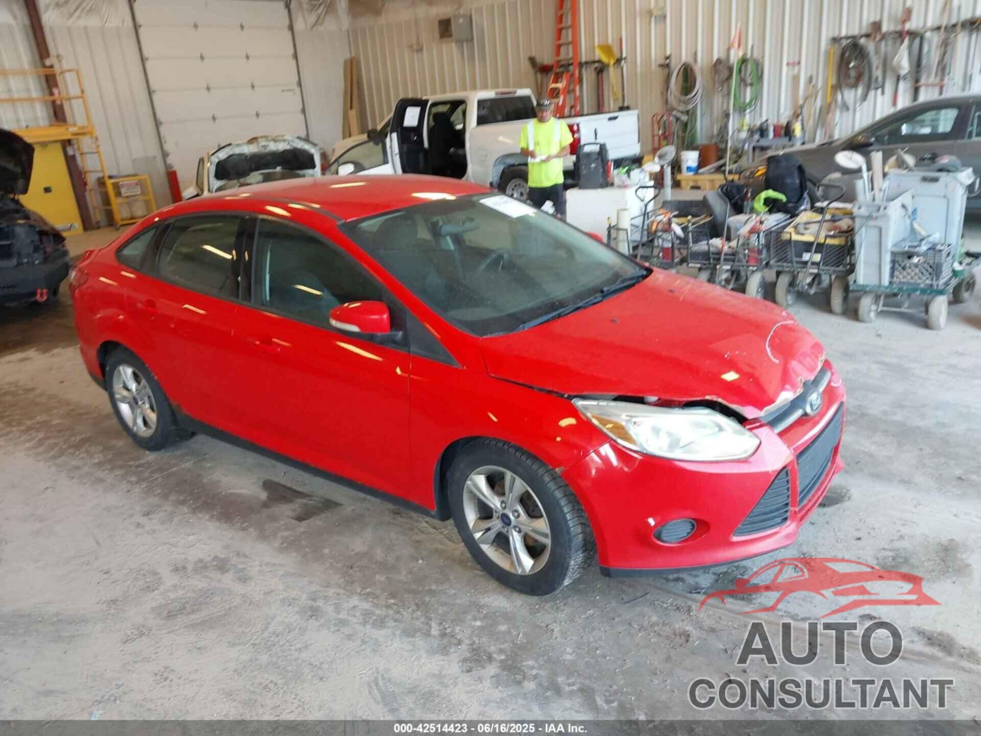 FORD FOCUS 2014 - 1FADP3F28EL272587