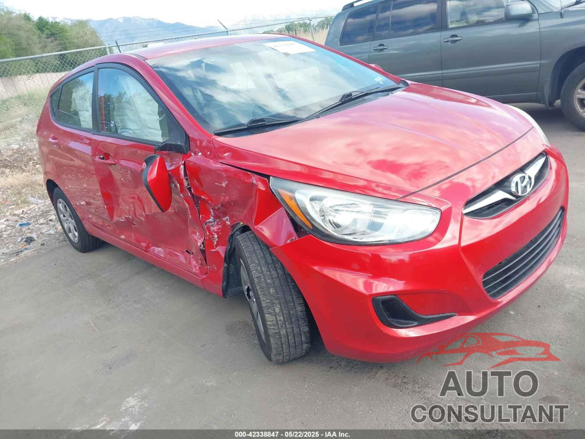 HYUNDAI ACCENT 2014 - KMHCT5AE0EU158247