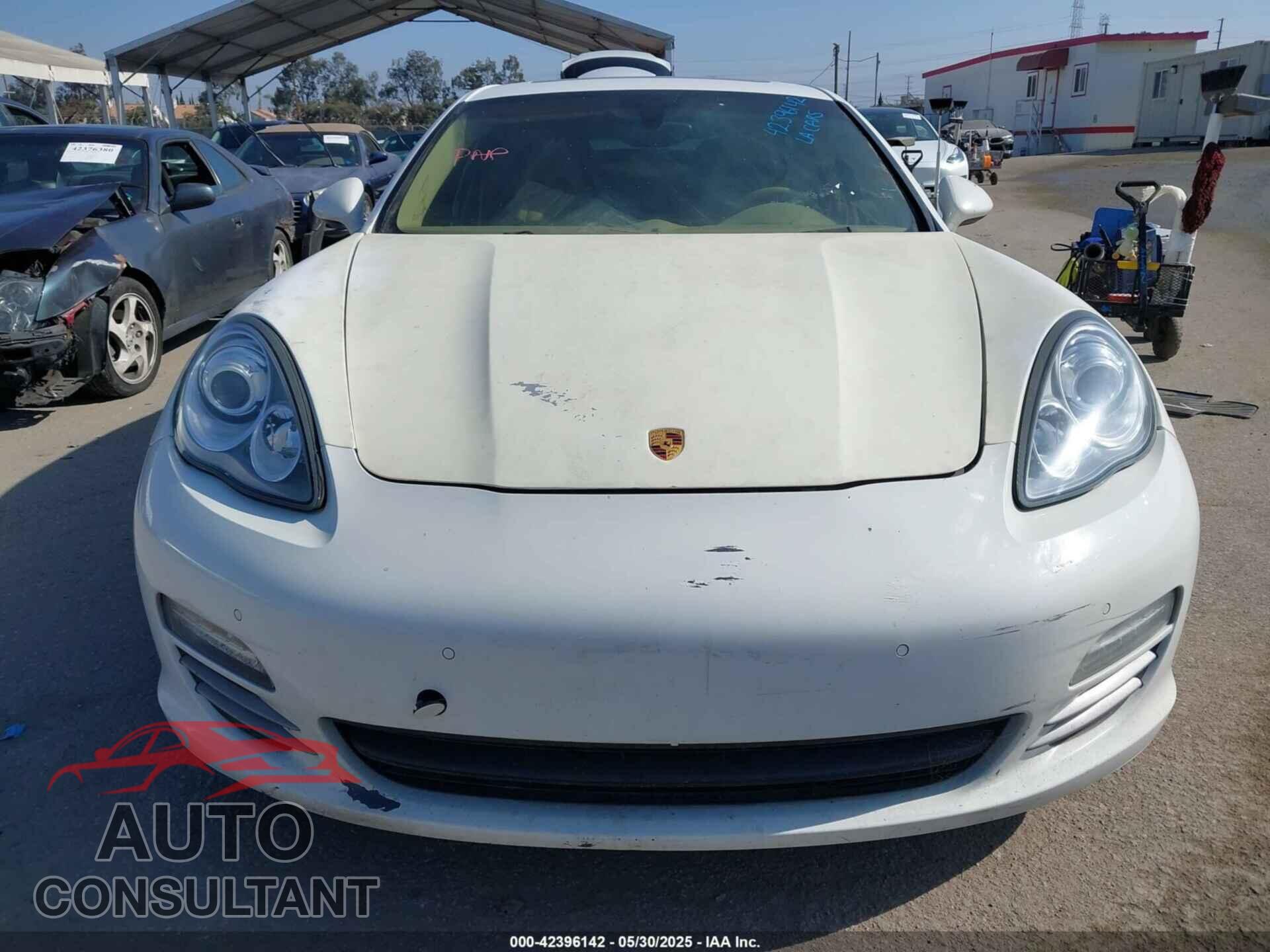 PORSCHE PANAMERA 2011 - WP0AA2A75BL010310