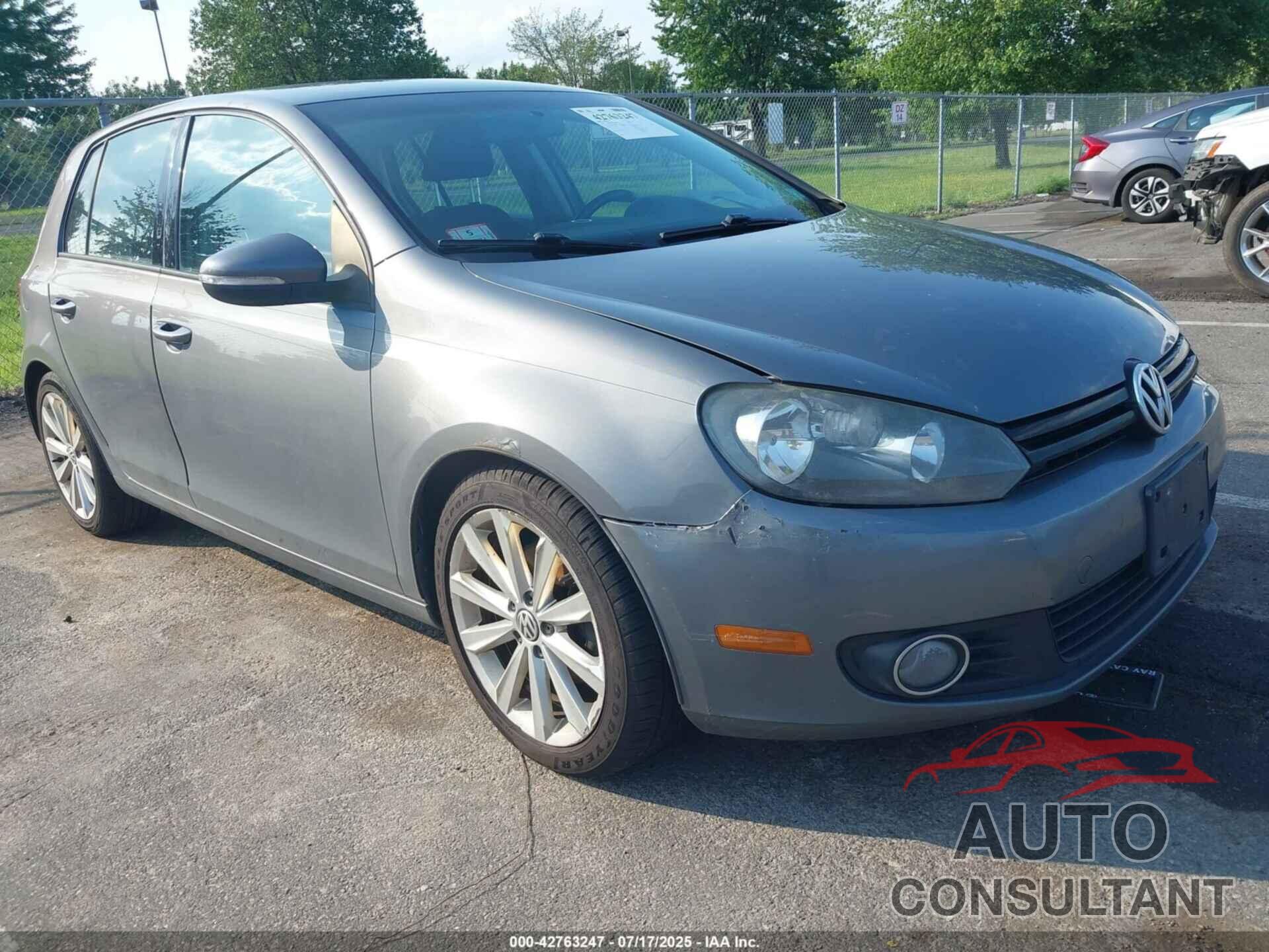 VOLKSWAGEN GOLF 2013 - WVWDM7AJ1DW038877