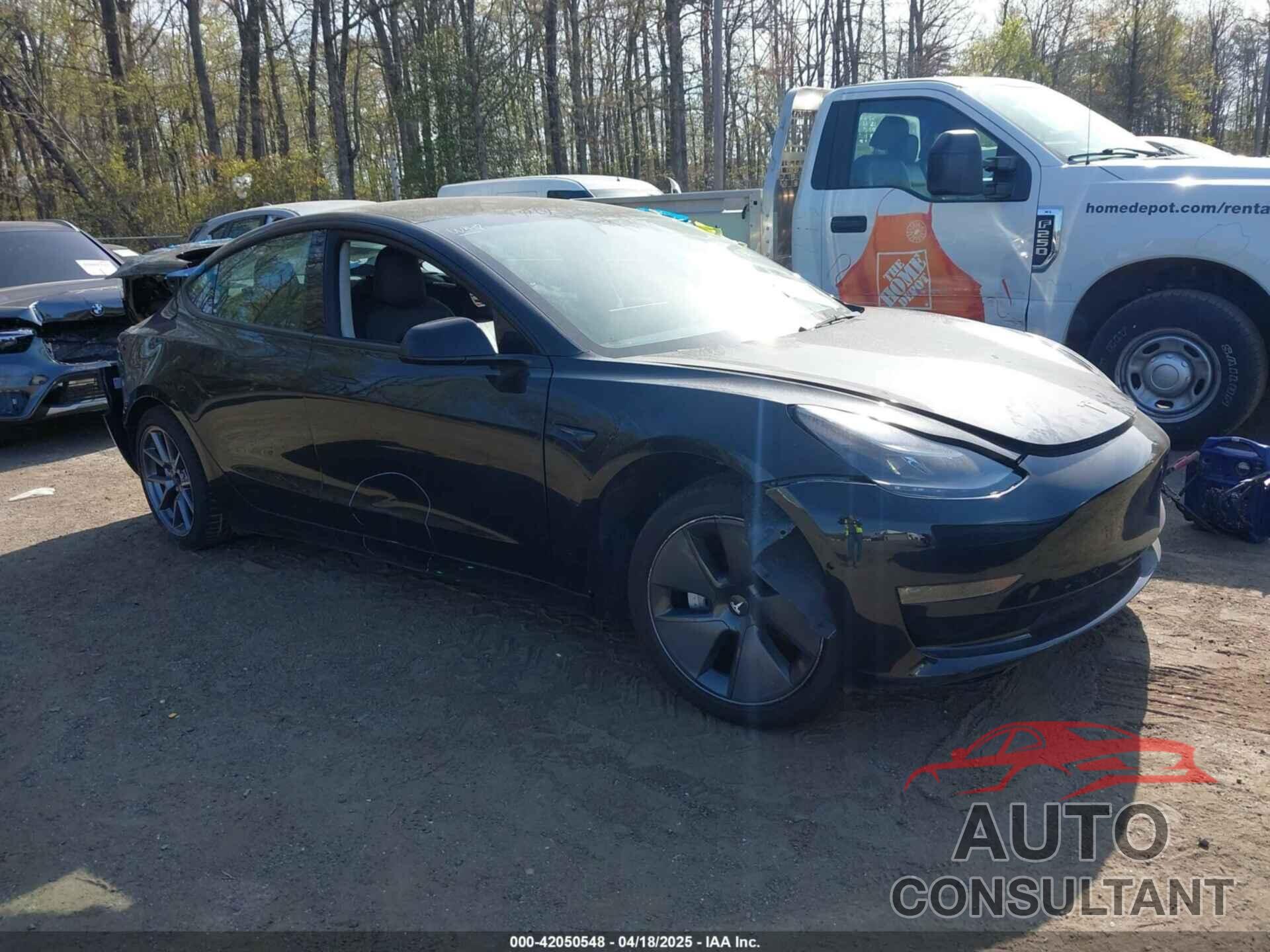 TESLA MODEL 3 2022 - 5YJ3E1EB0NF256629