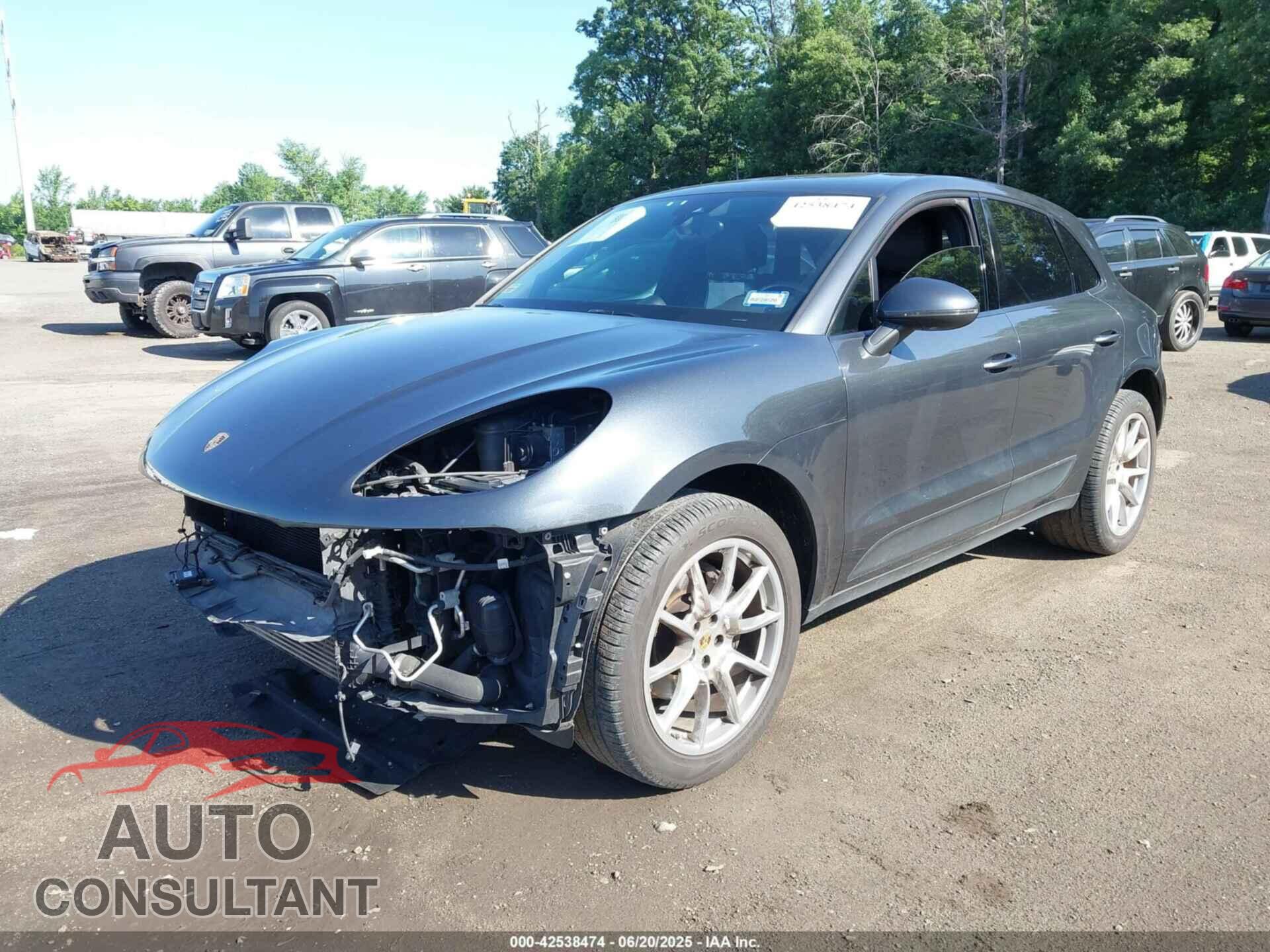 PORSCHE MACAN 2017 - WP1AA2A57HLB08180