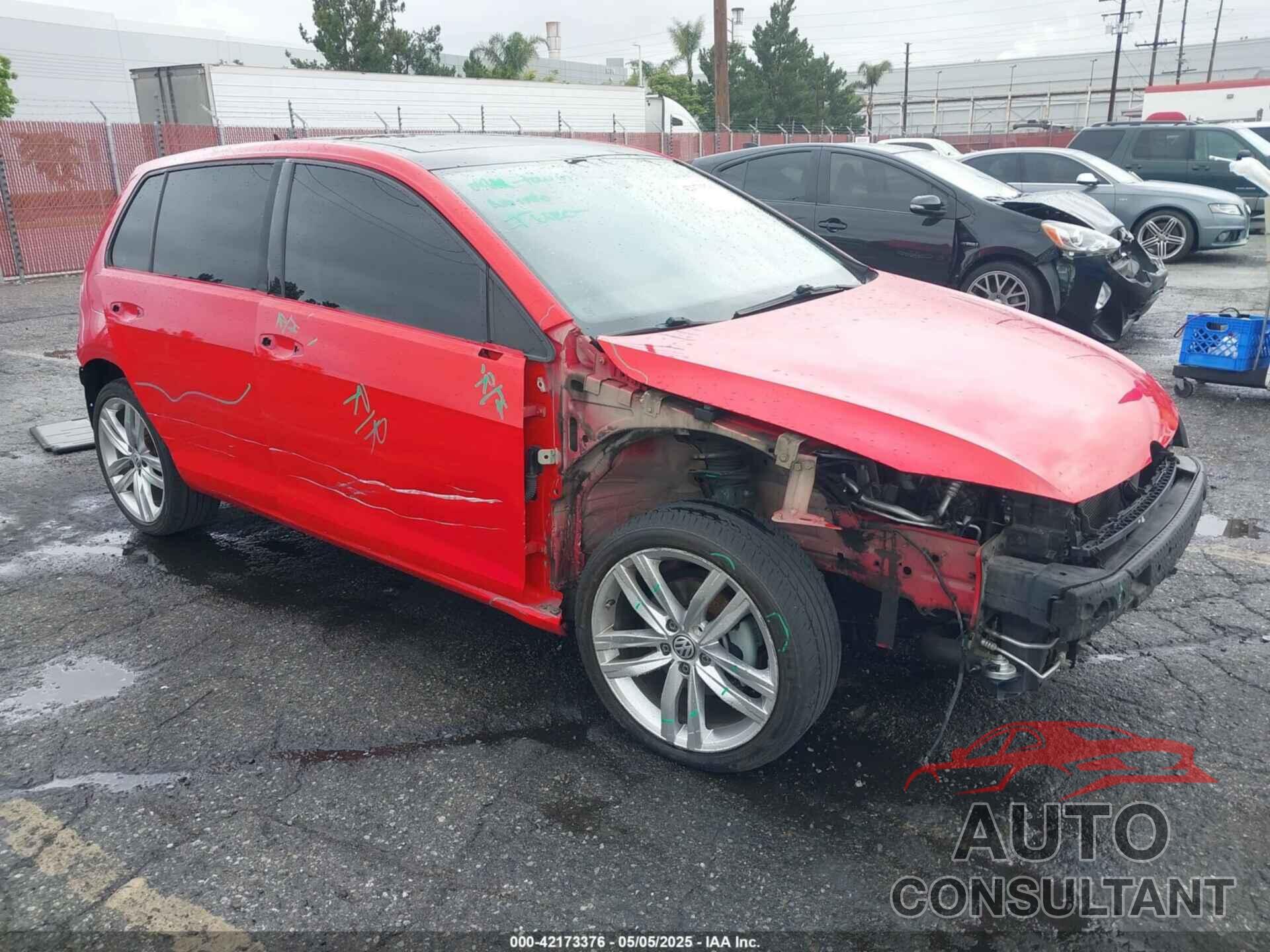 VOLKSWAGEN GOLF 2015 - 3VW217AUXFM048074