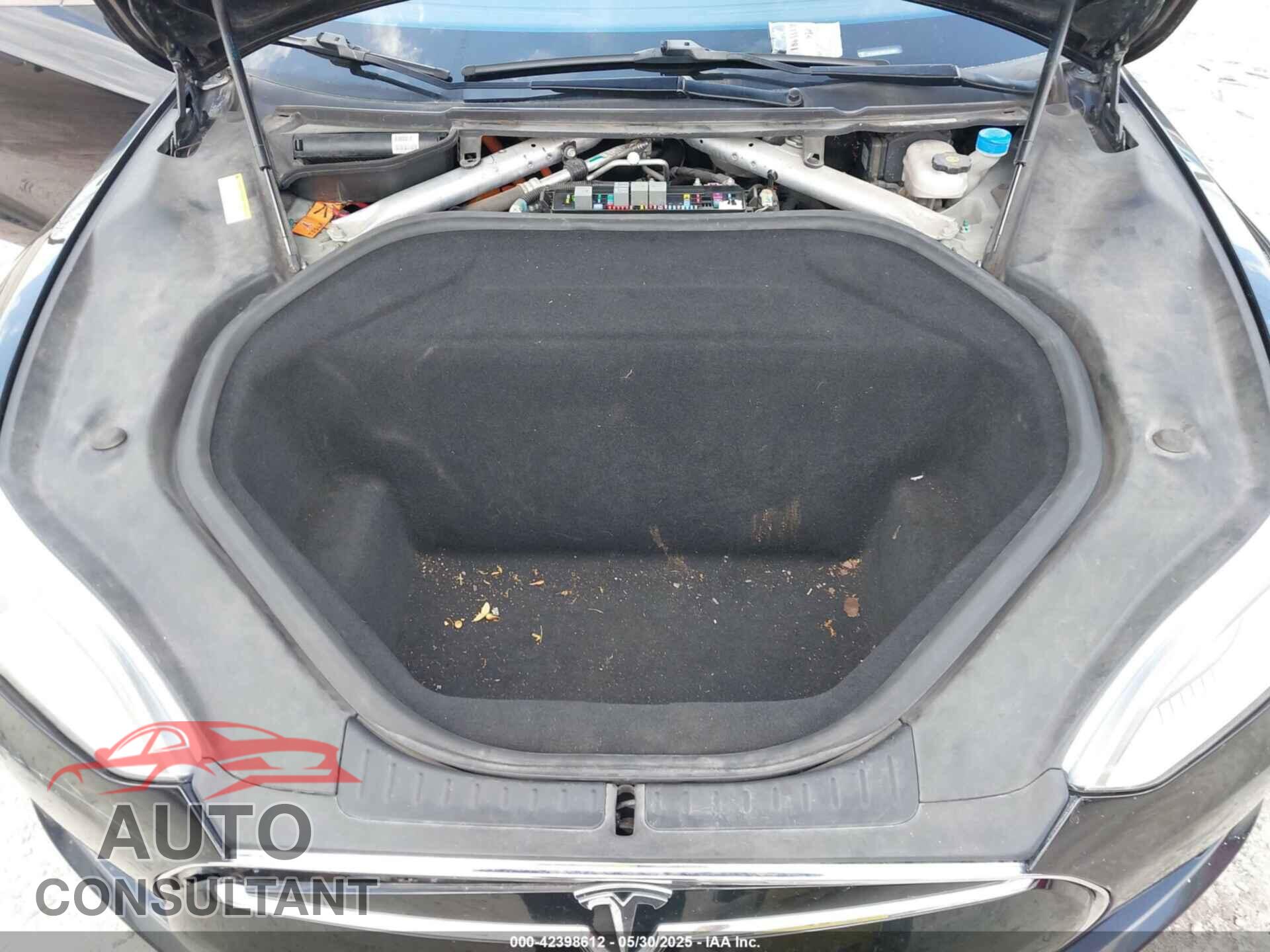 TESLA MODEL S 2015 - 5YJSA1E4XFF111981