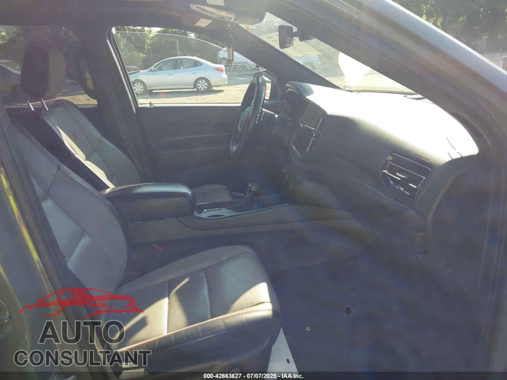 DODGE DURANGO 2023 - 1C4SDJCTXPC572677