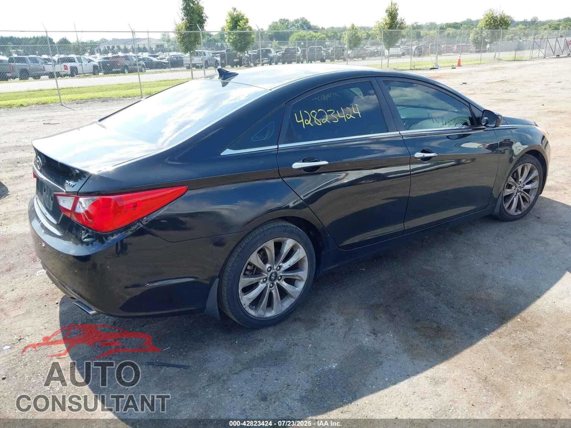 HYUNDAI SONATA 2011 - 5NPEC4AB9BH273741