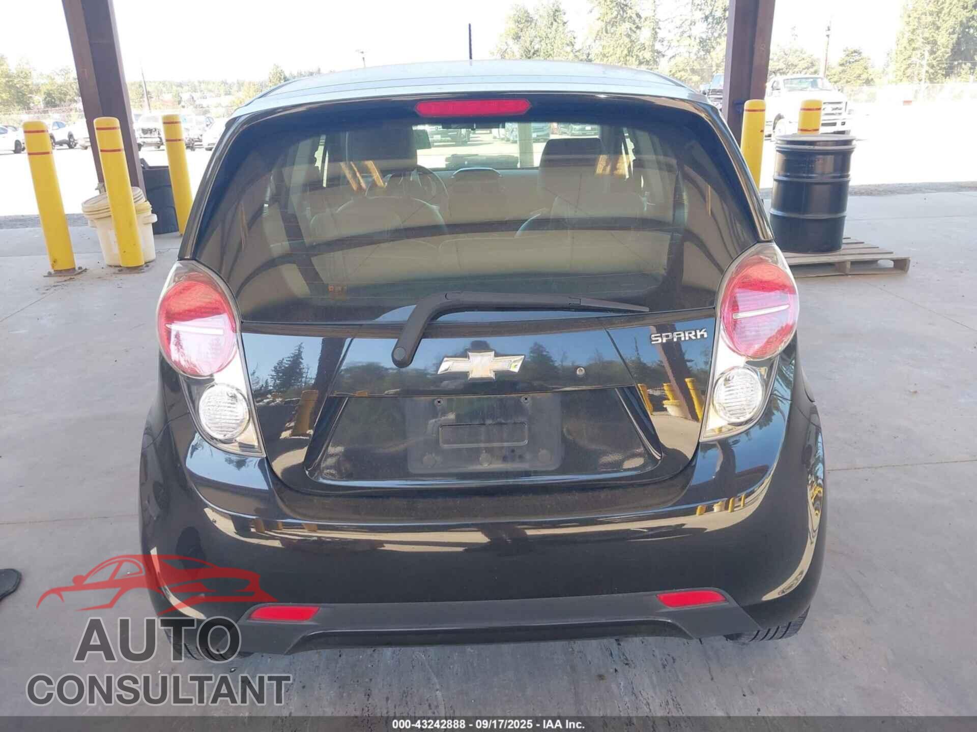 CHEVROLET SPARK 2015 - KL8CD6S98FC793533
