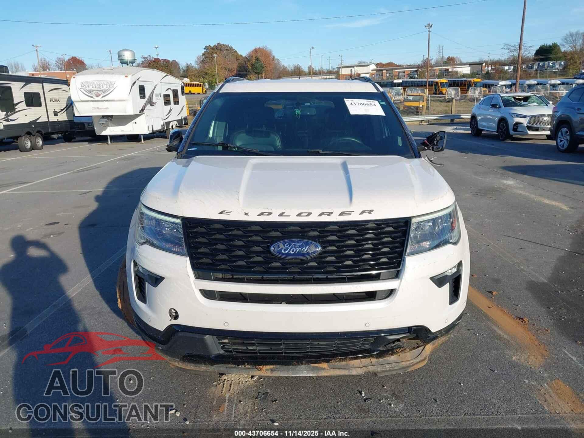 FORD EXPLORER 2018 - 1FM5K8GT5JGB20170