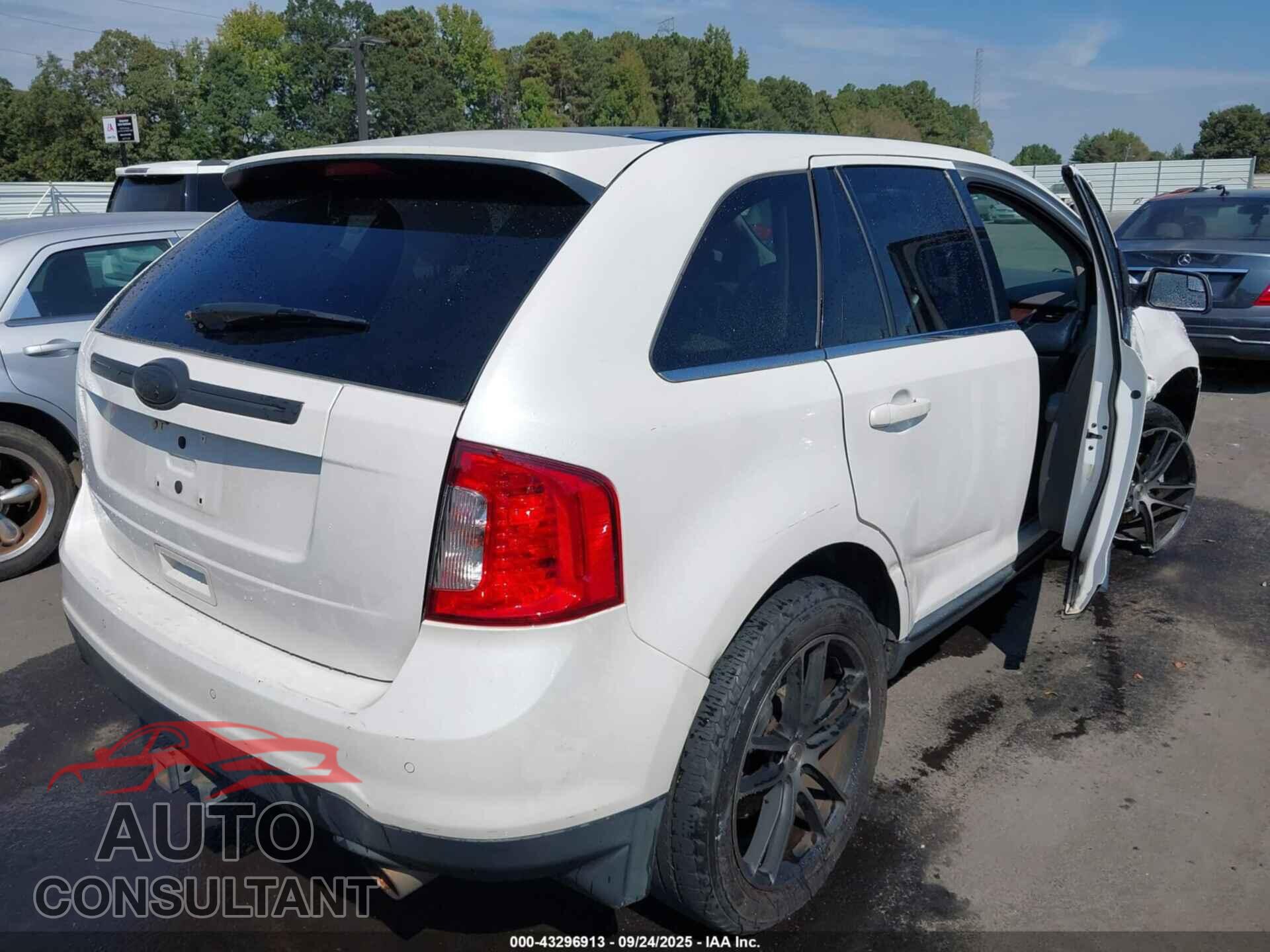 FORD EDGE 2013 - 2FMDK3KC8DBC76611