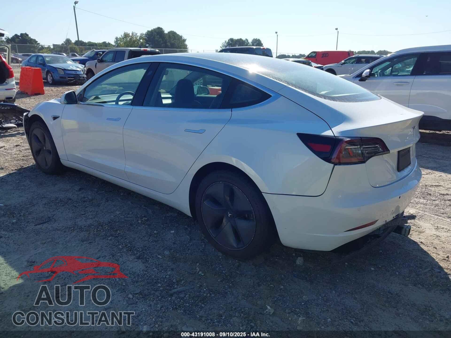 TESLA MODEL 3 2019 - 5YJ3E1EA5KF484905