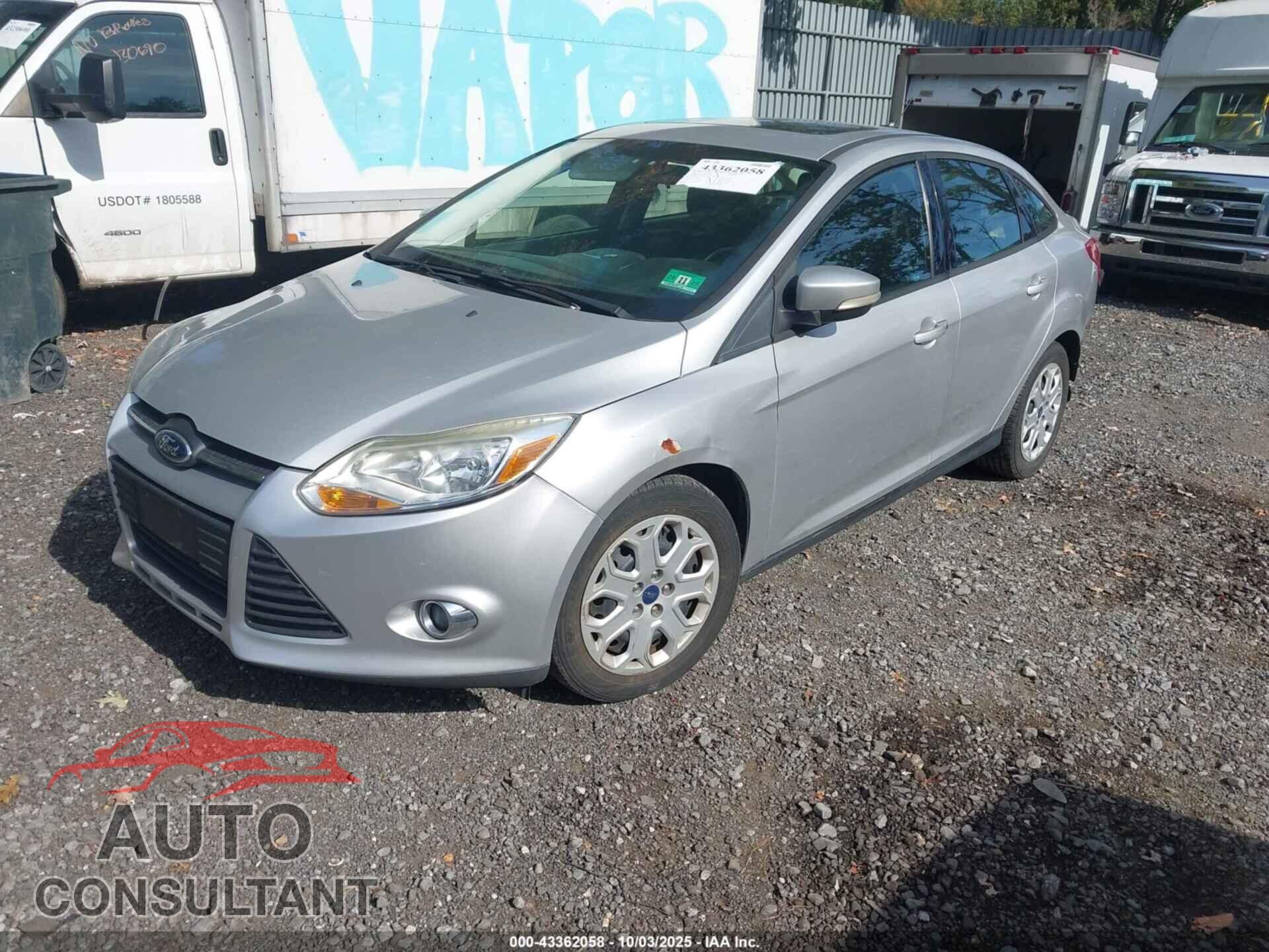 FORD FOCUS 2012 - 1FAHP3F29CL442096