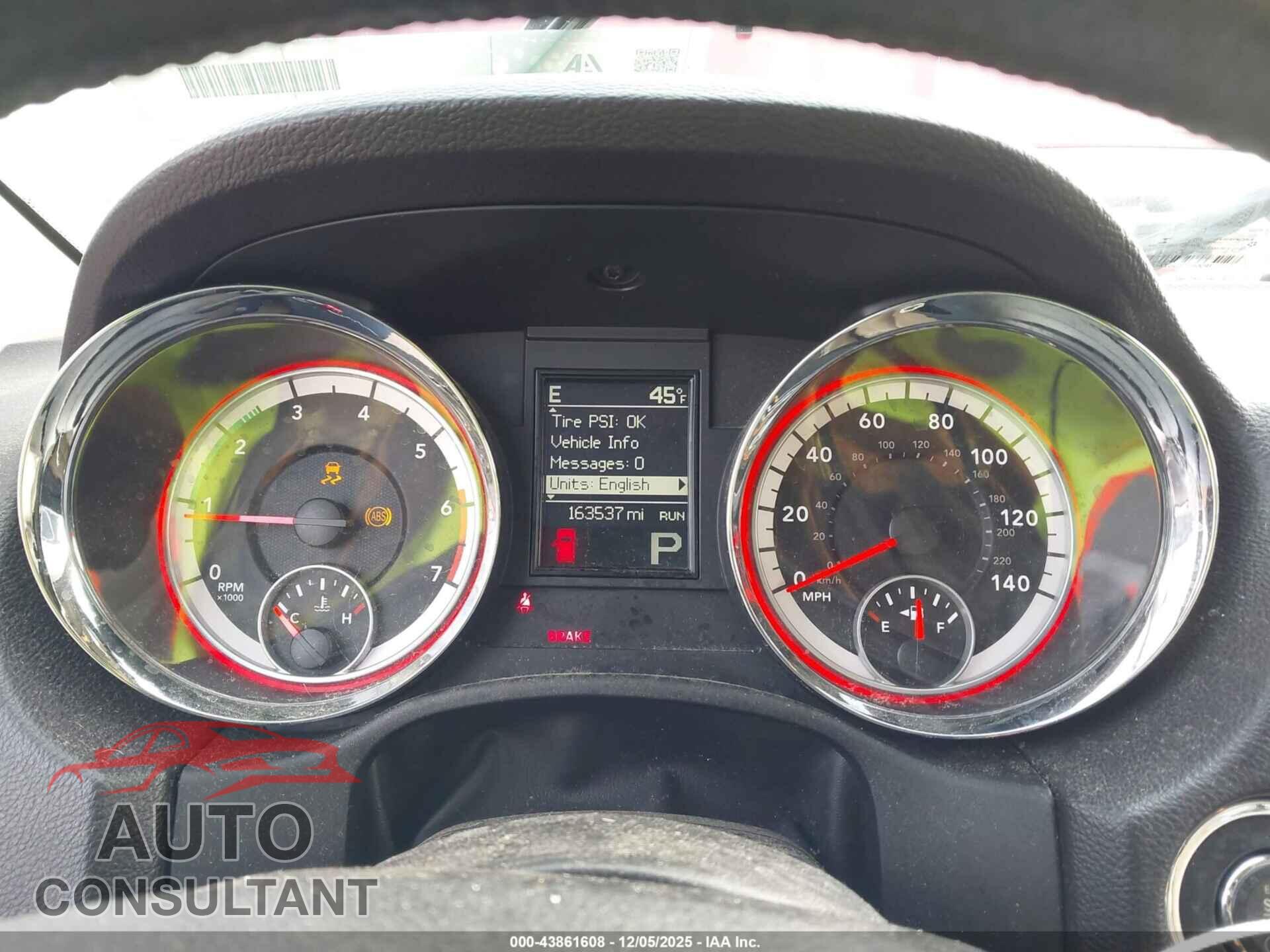 DODGE DURANGO 2013 - 1C4SDHET8DC678255