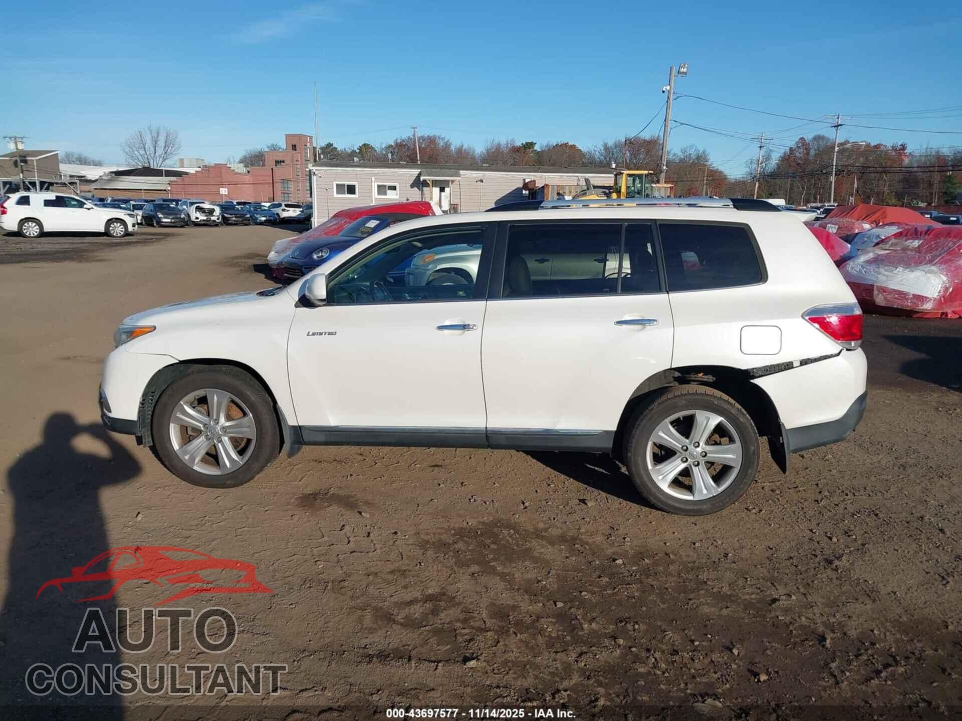 TOYOTA HIGHLANDER 2012 - 5TDDK3EH2CS136353
