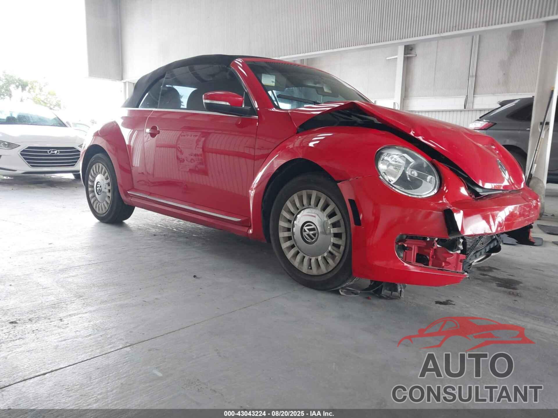 VOLKSWAGEN BEETLE 2015 - 3VW507AT2FM811406