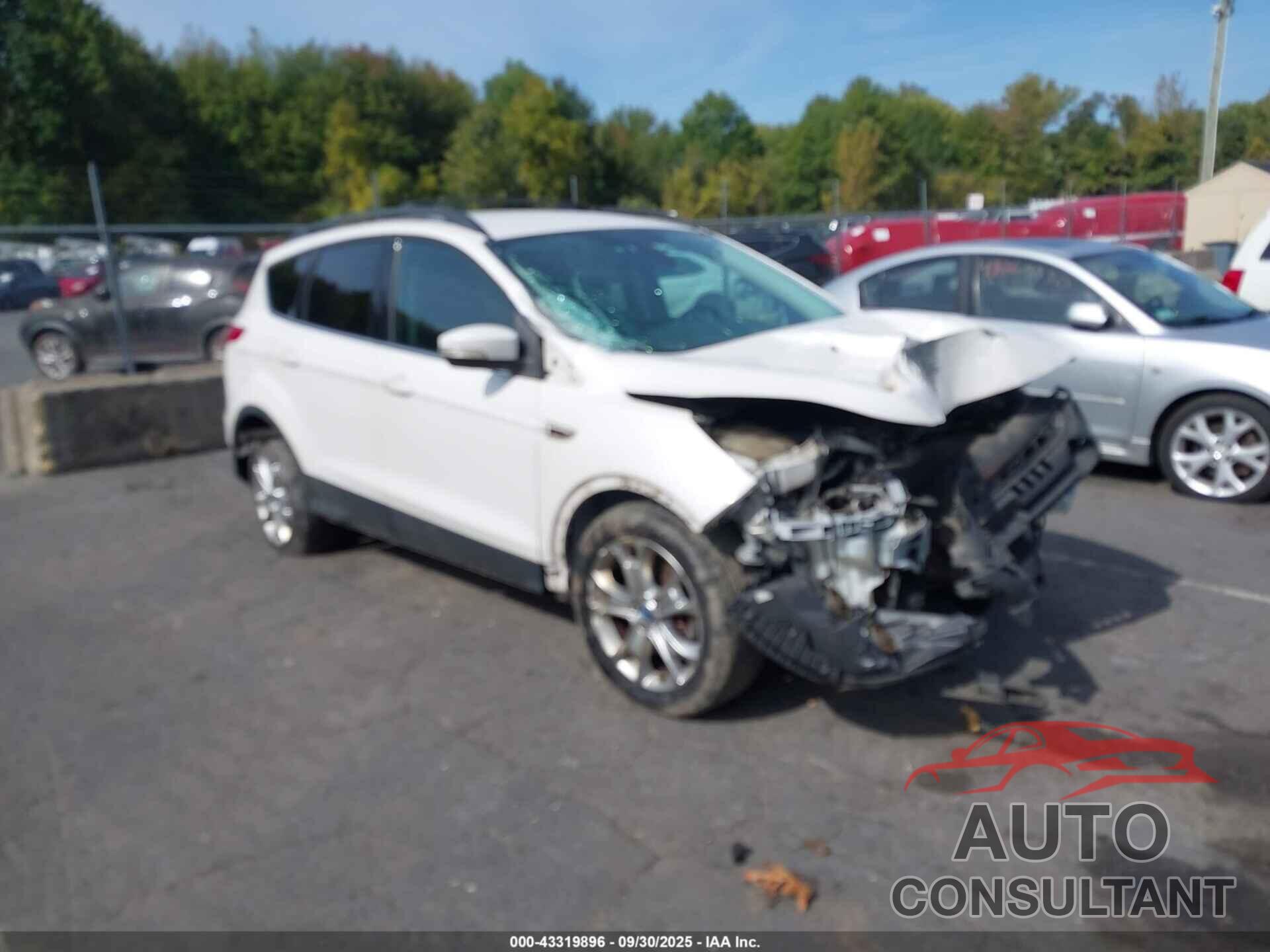 FORD ESCAPE 2013 - 1FMCU9H91DUA15853
