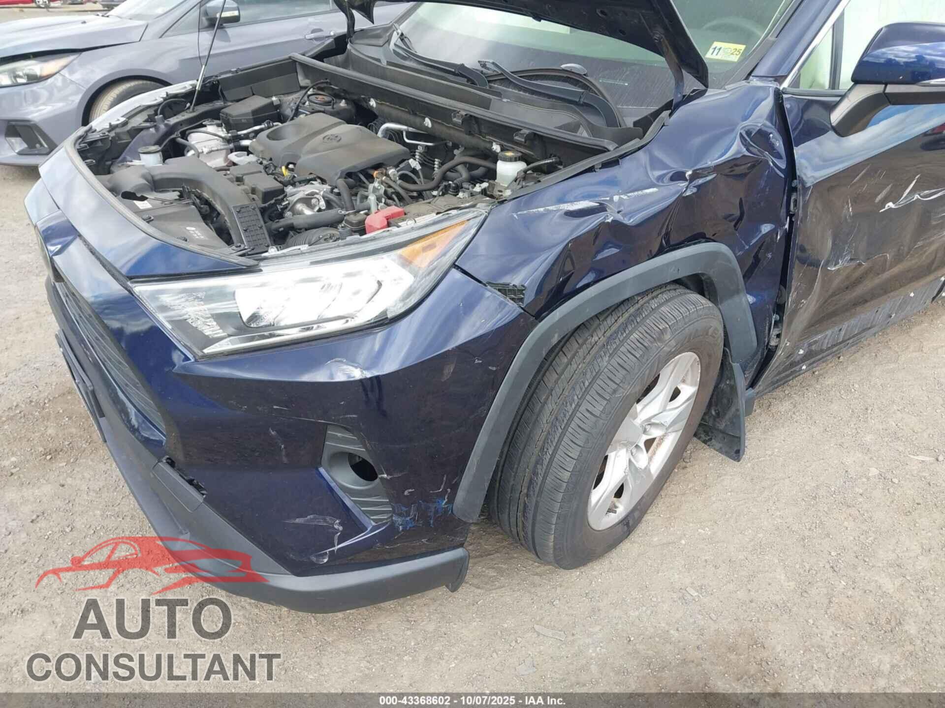 TOYOTA RAV4 2020 - JTMP1RFV9LD049200