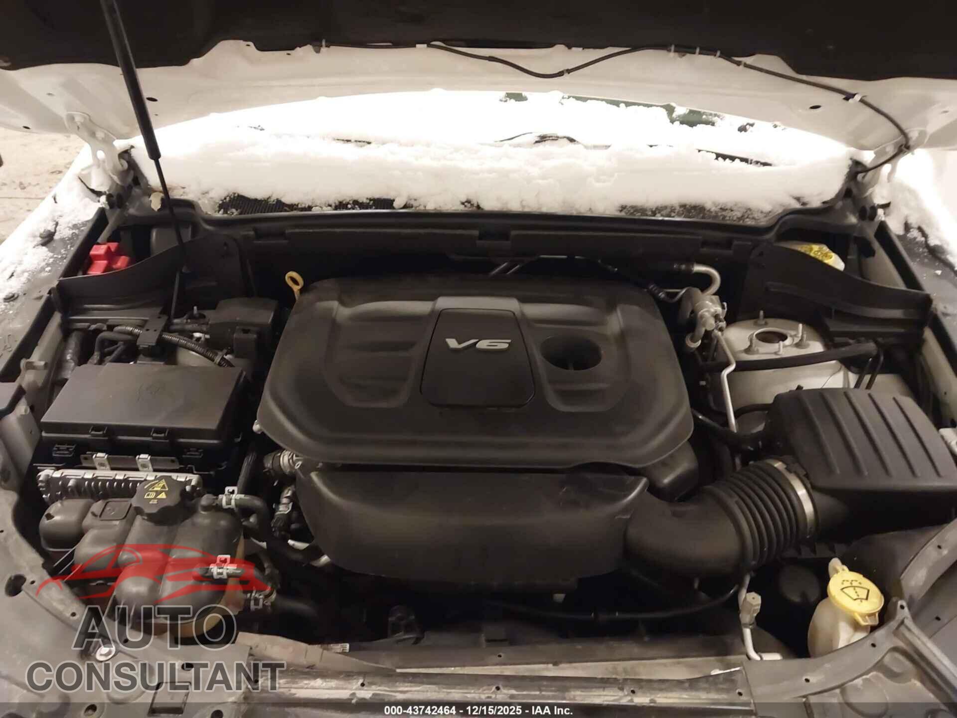 DODGE DURANGO 2018 - 1C4RDJAGXJC330337