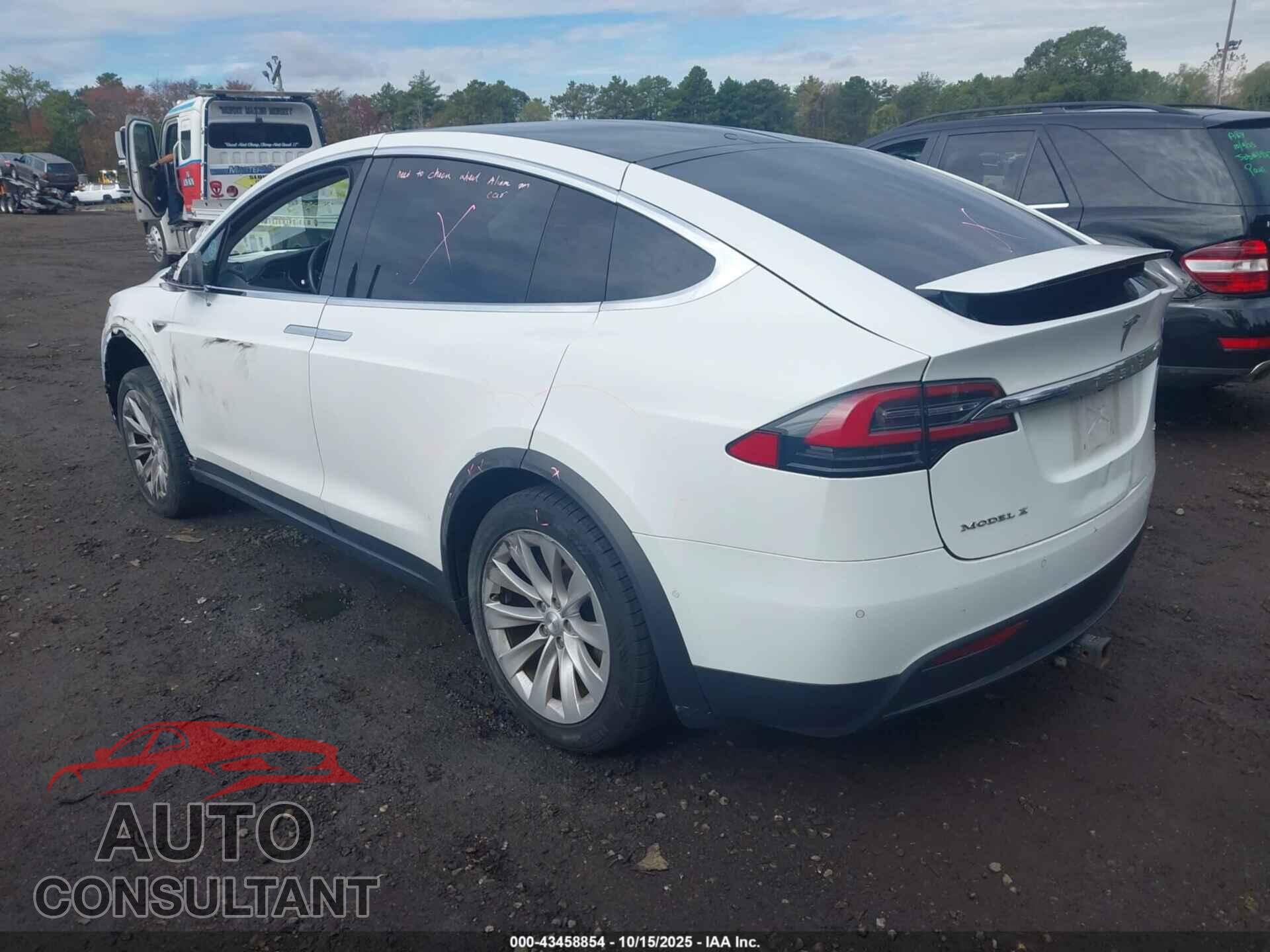 TESLA MODEL X 2016 - 5YJXCAE26GF004880