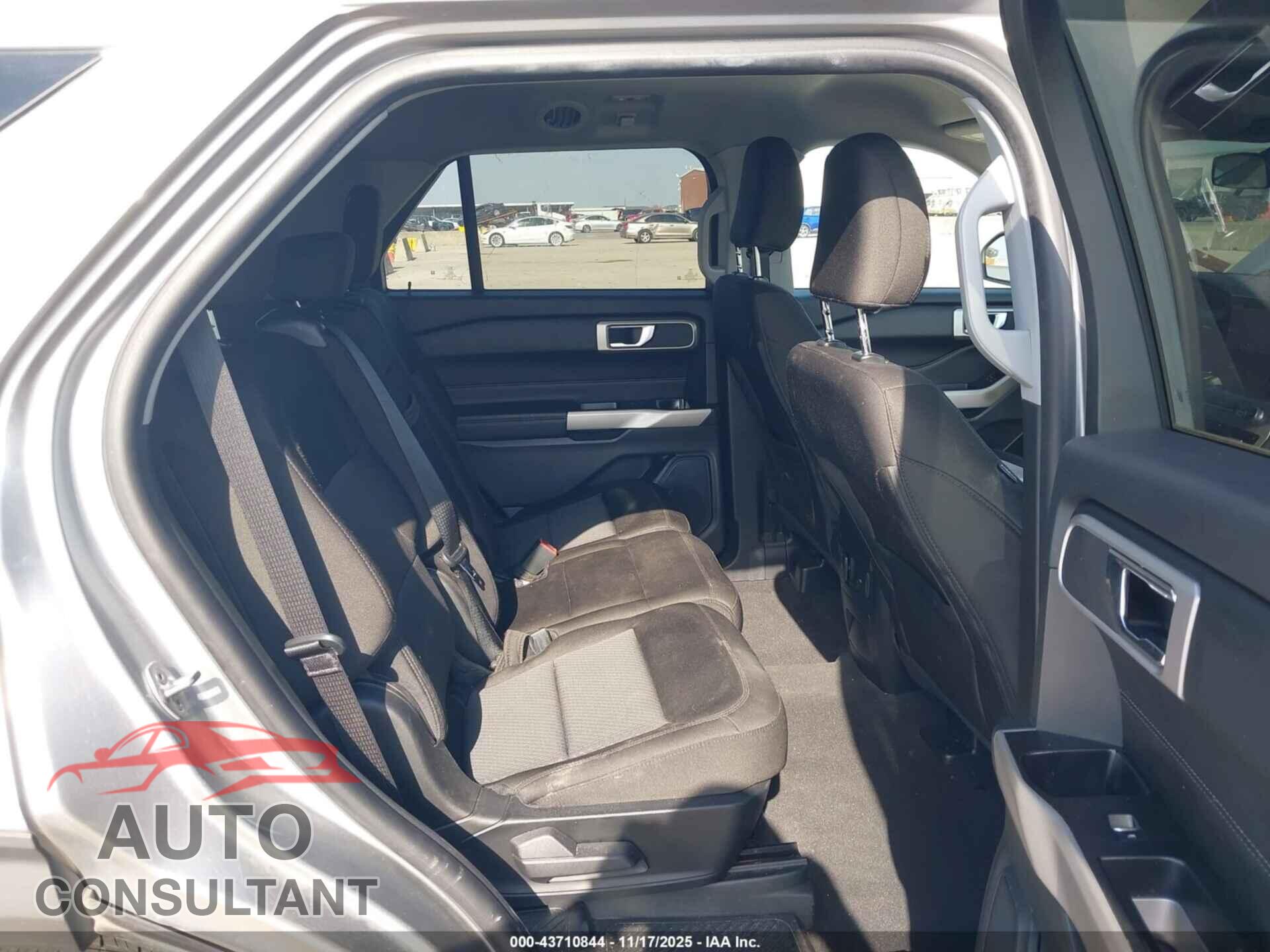 FORD EXPLORER 2022 - 1FMSK7DHXNGA74158