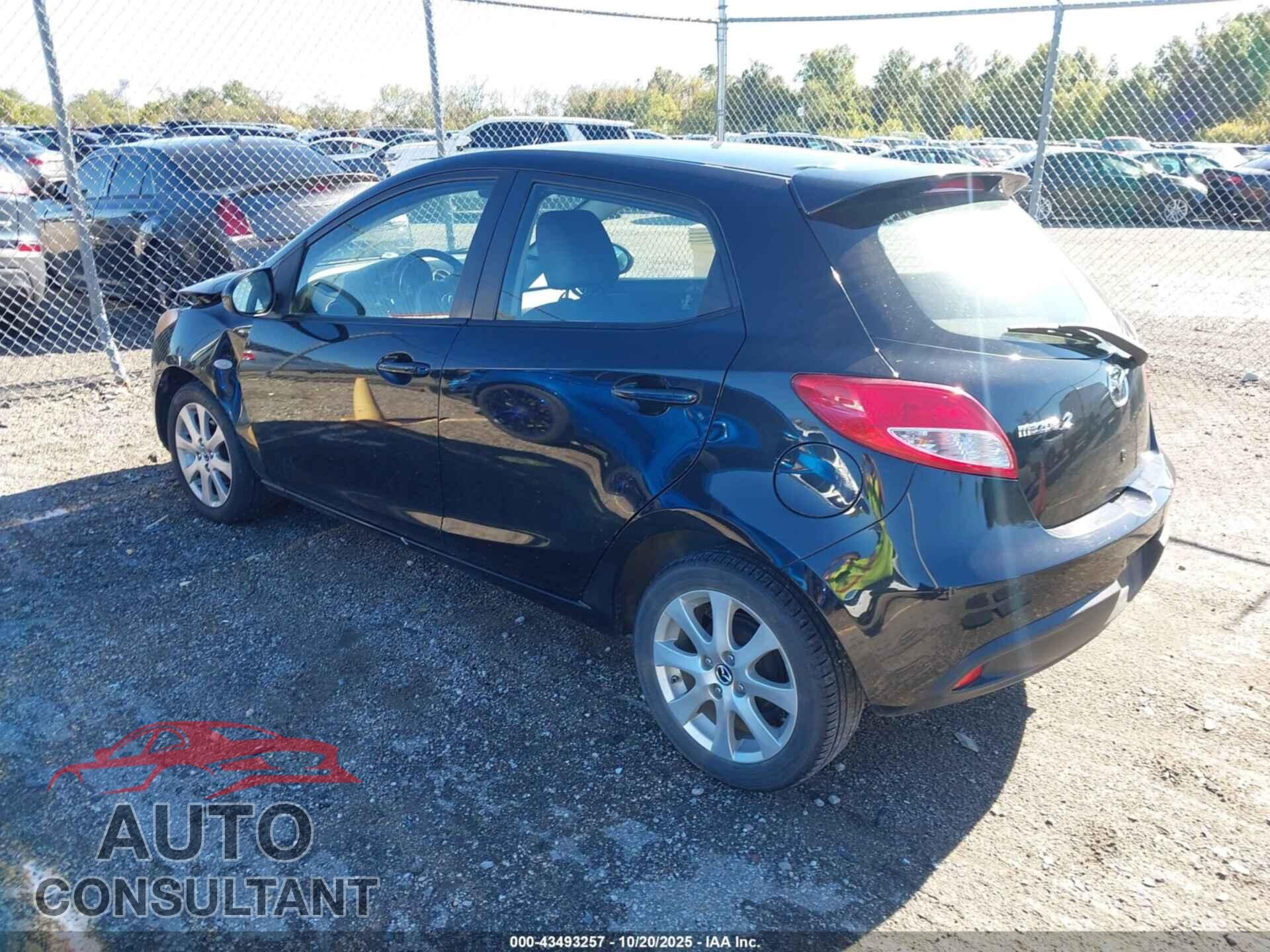 MAZDA MAZDA2 2014 - JM1DE1LY7E0185827