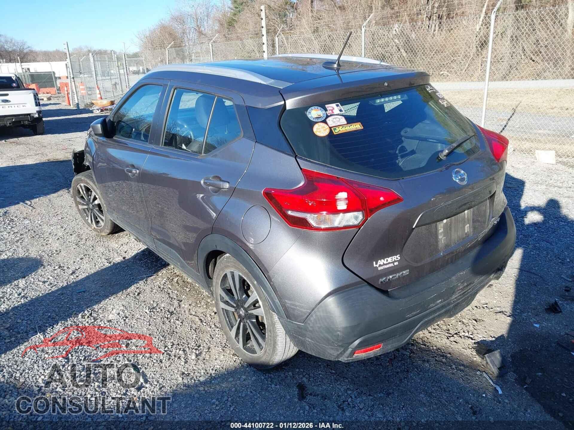 NISSAN KICKS 2019 - 3N1CP5CU3KL531657