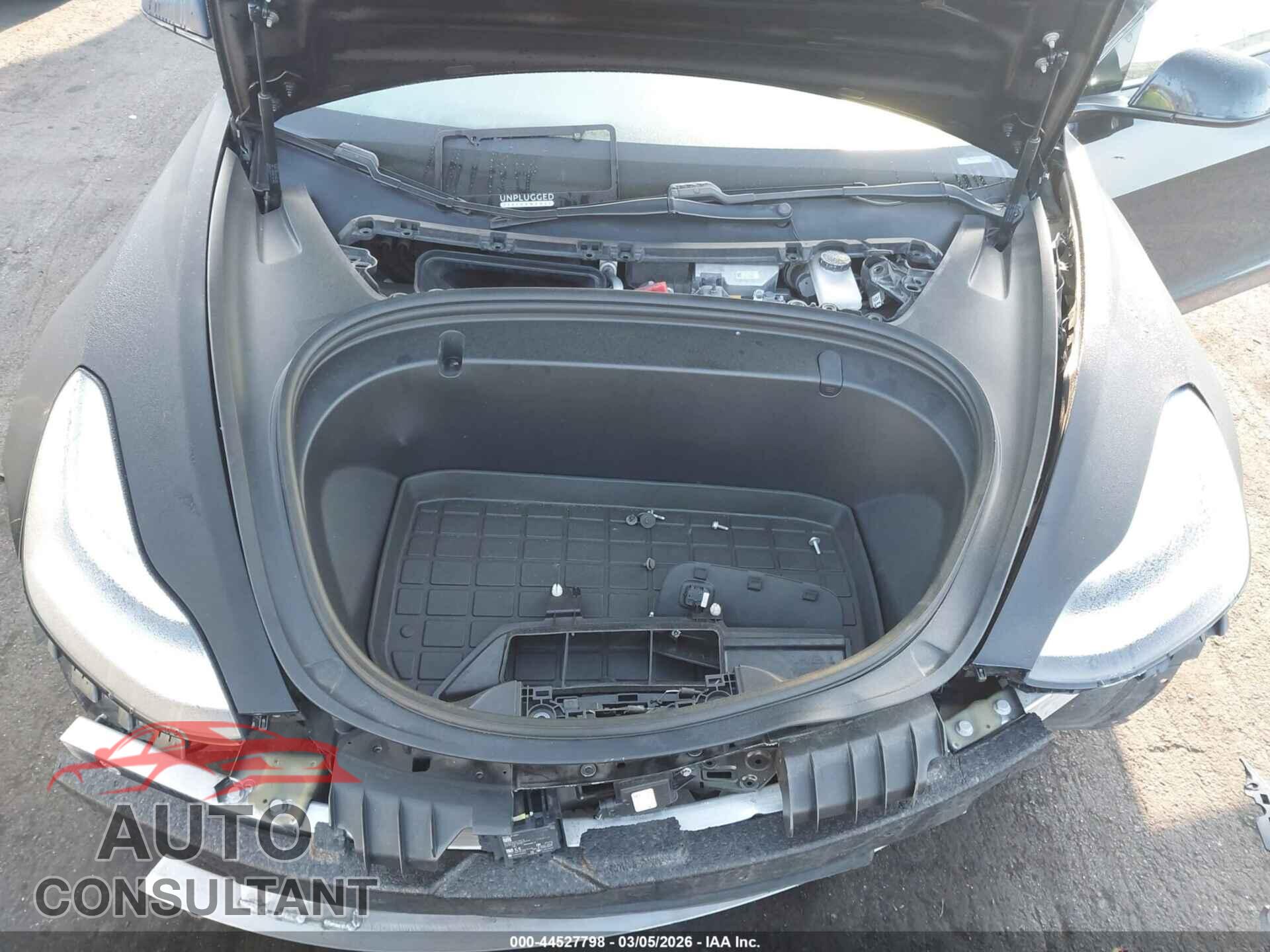 TESLA MODEL 3 2019 - 5YJ3E1EB7KF451798