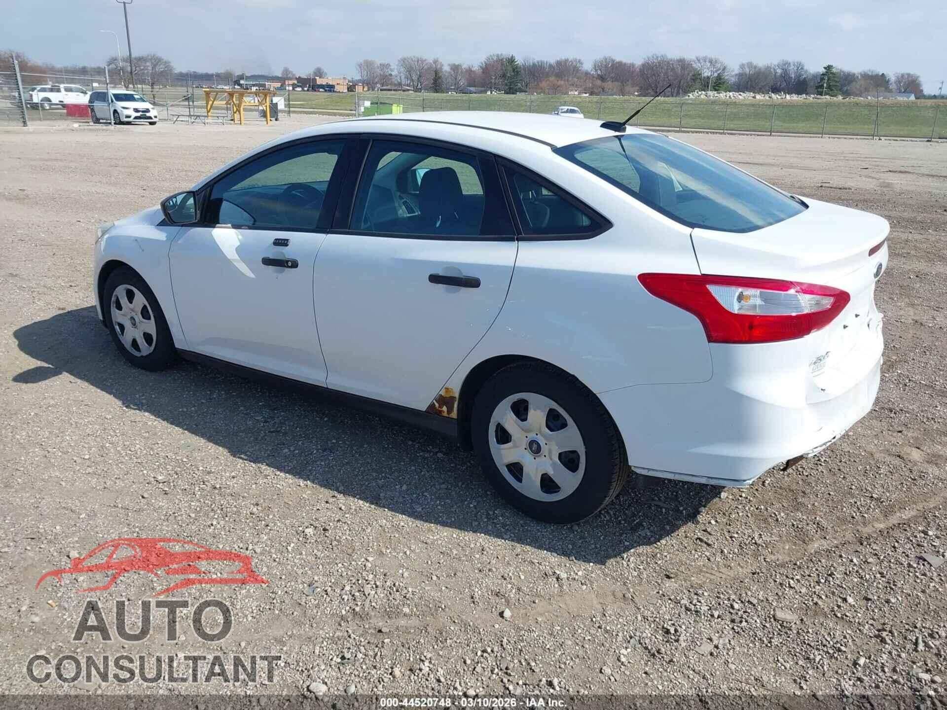 FORD FOCUS 2014 - 1FADP3E2XEL458942