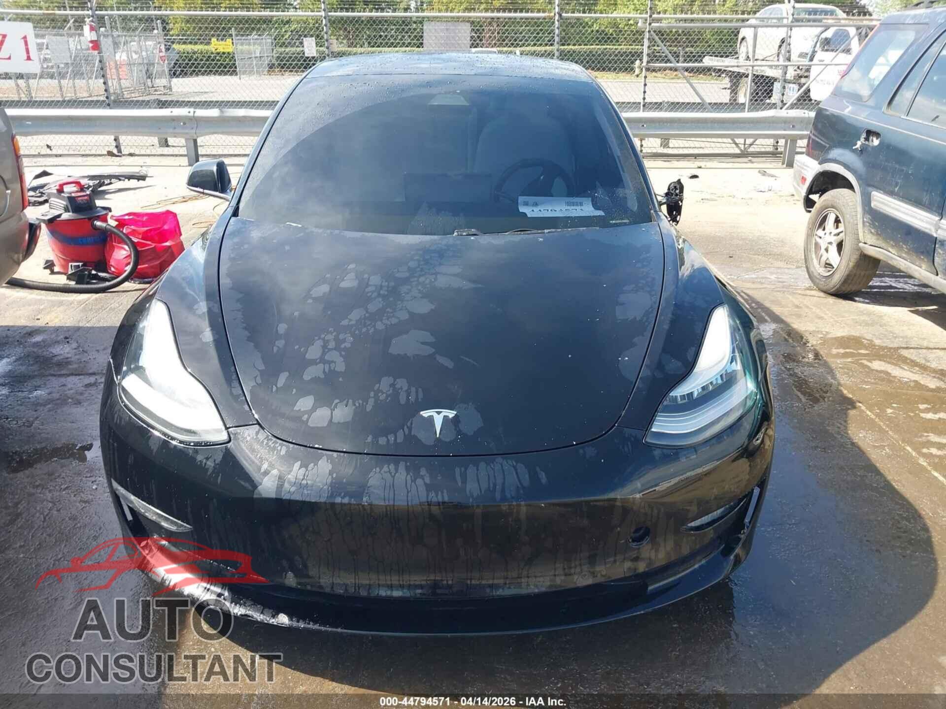 TESLA MODEL 3 2020 - 5YJ3E1EA6LF606690