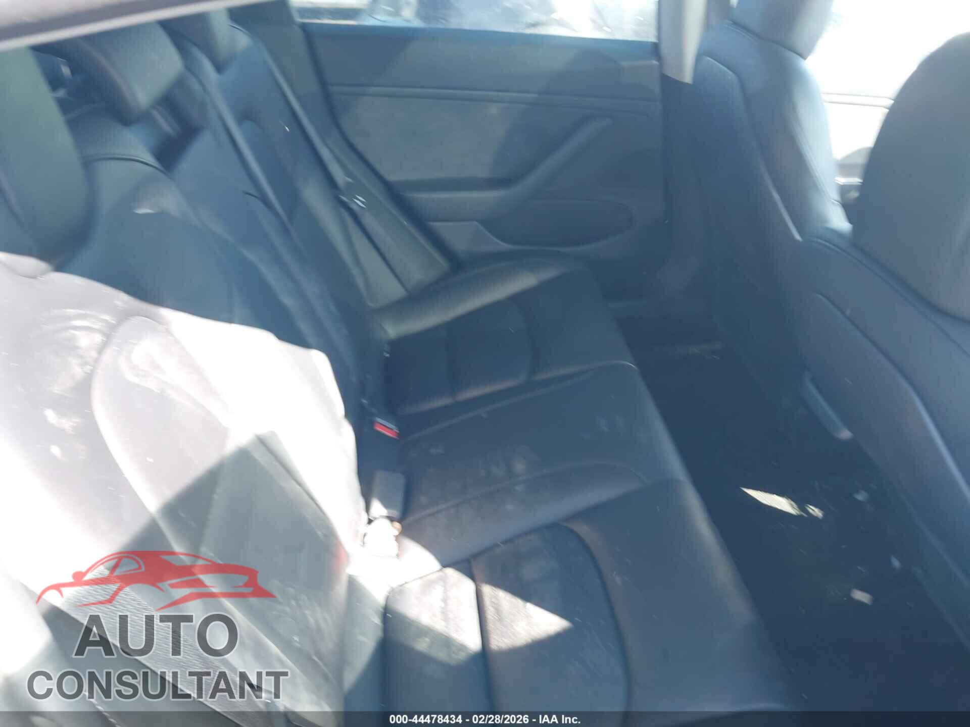 TESLA MODEL 3 2020 - 5YJ3E1EB2LF784122