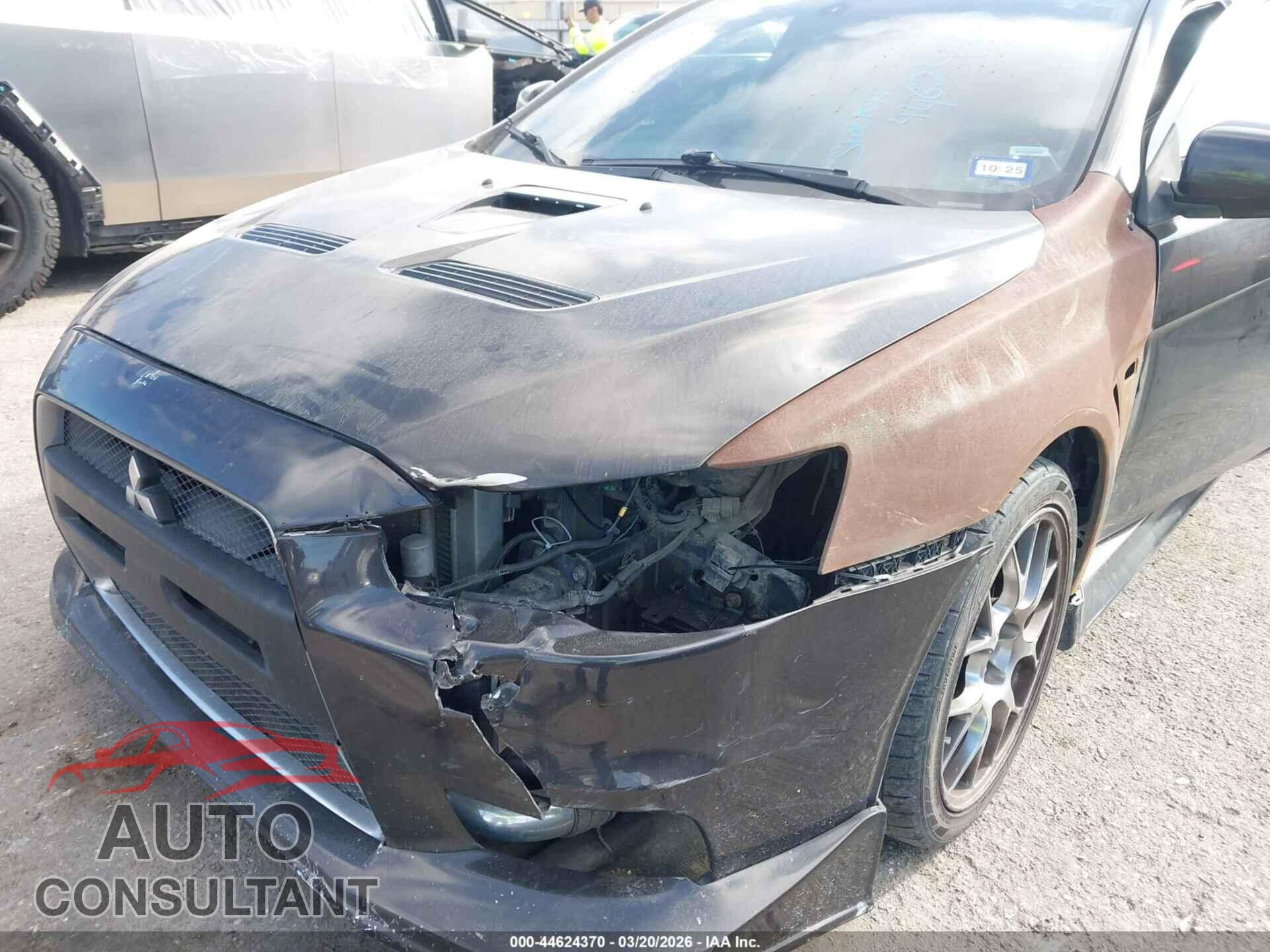 MITSUBISHI LANCER EVOLUTION 2014 - JA32W5FVXEU018057