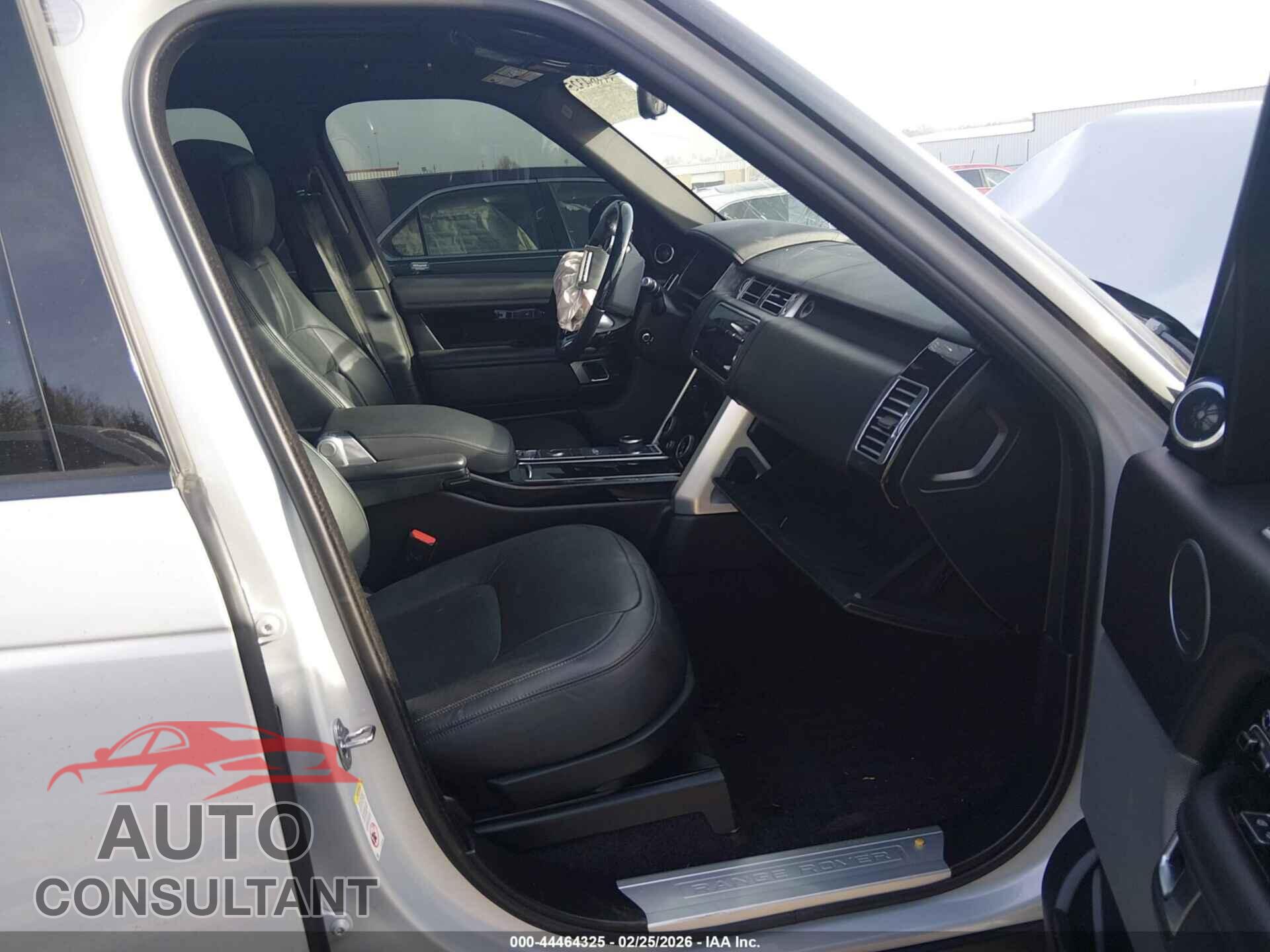 LAND ROVER RANGE ROVER 2021 - SALGS2SE6MA450127