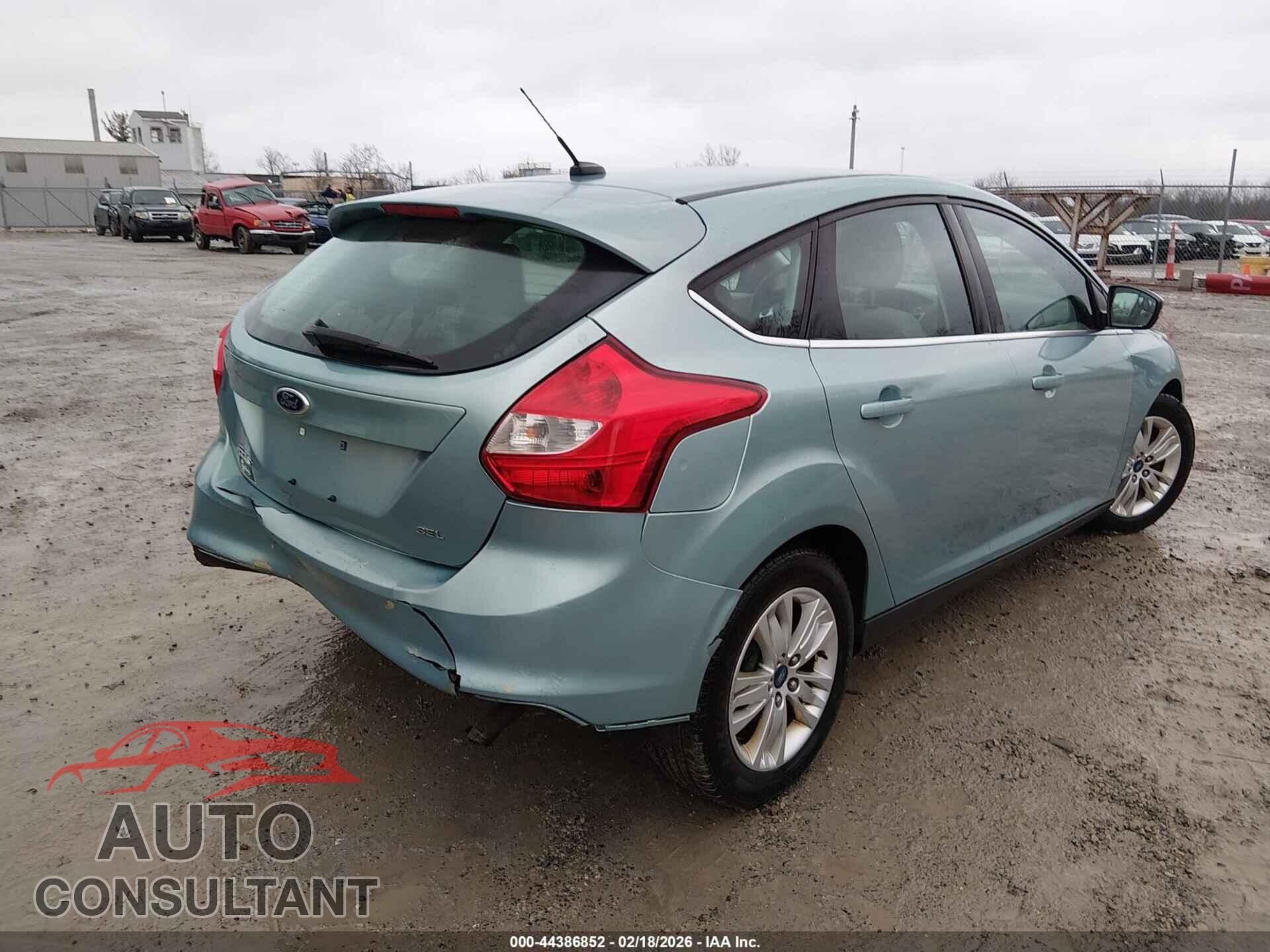 FORD FOCUS 2012 - 1FAHP3M24CL471685