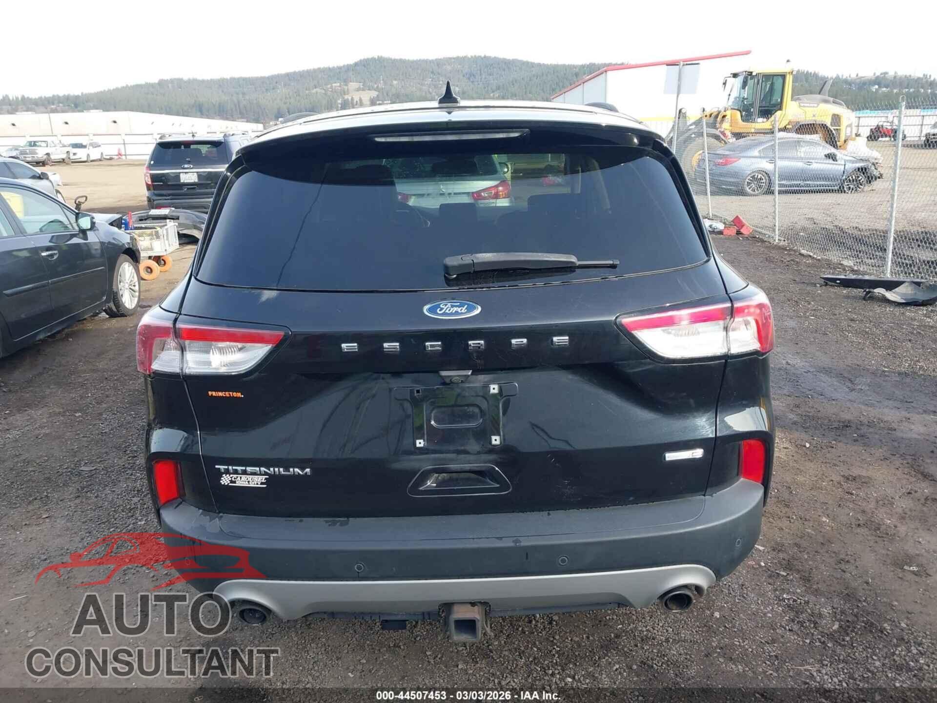 FORD ESCAPE 2020 - 1FMCU9J94LUA26886