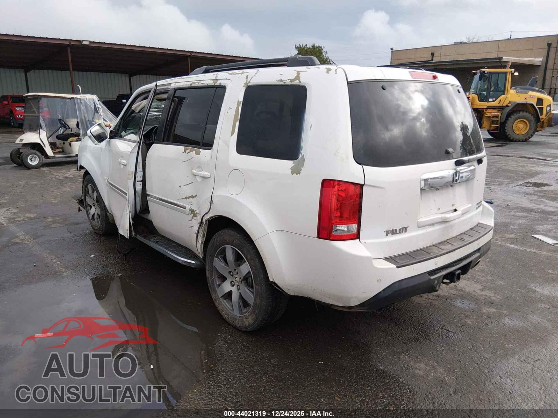 HONDA PILOT 2013 - 5FNYF4H90DB070455