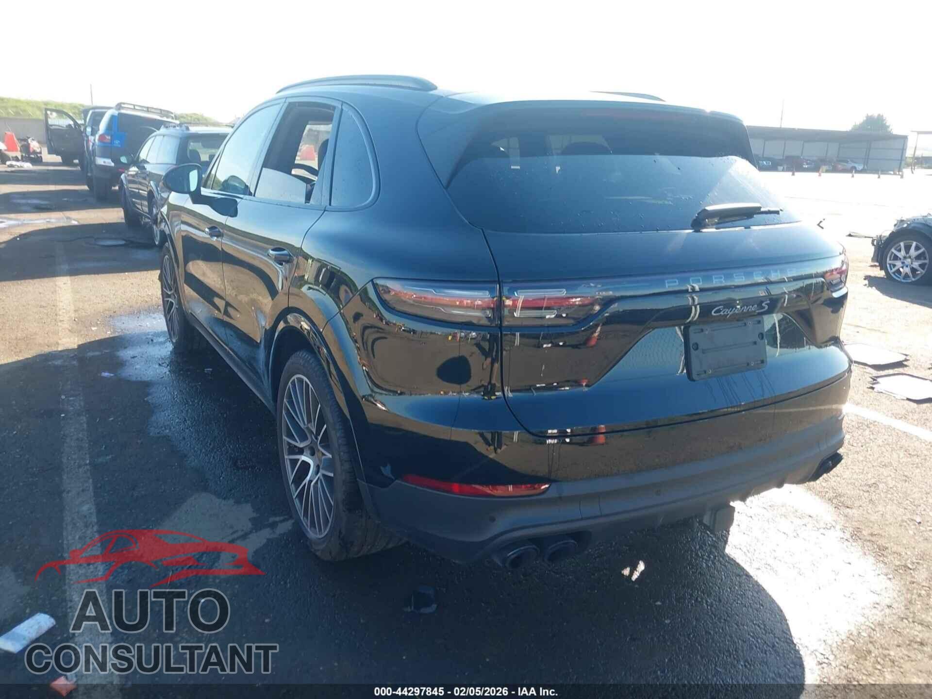 PORSCHE CAYENNE 2023 - WP1AB2AY5PDA14380