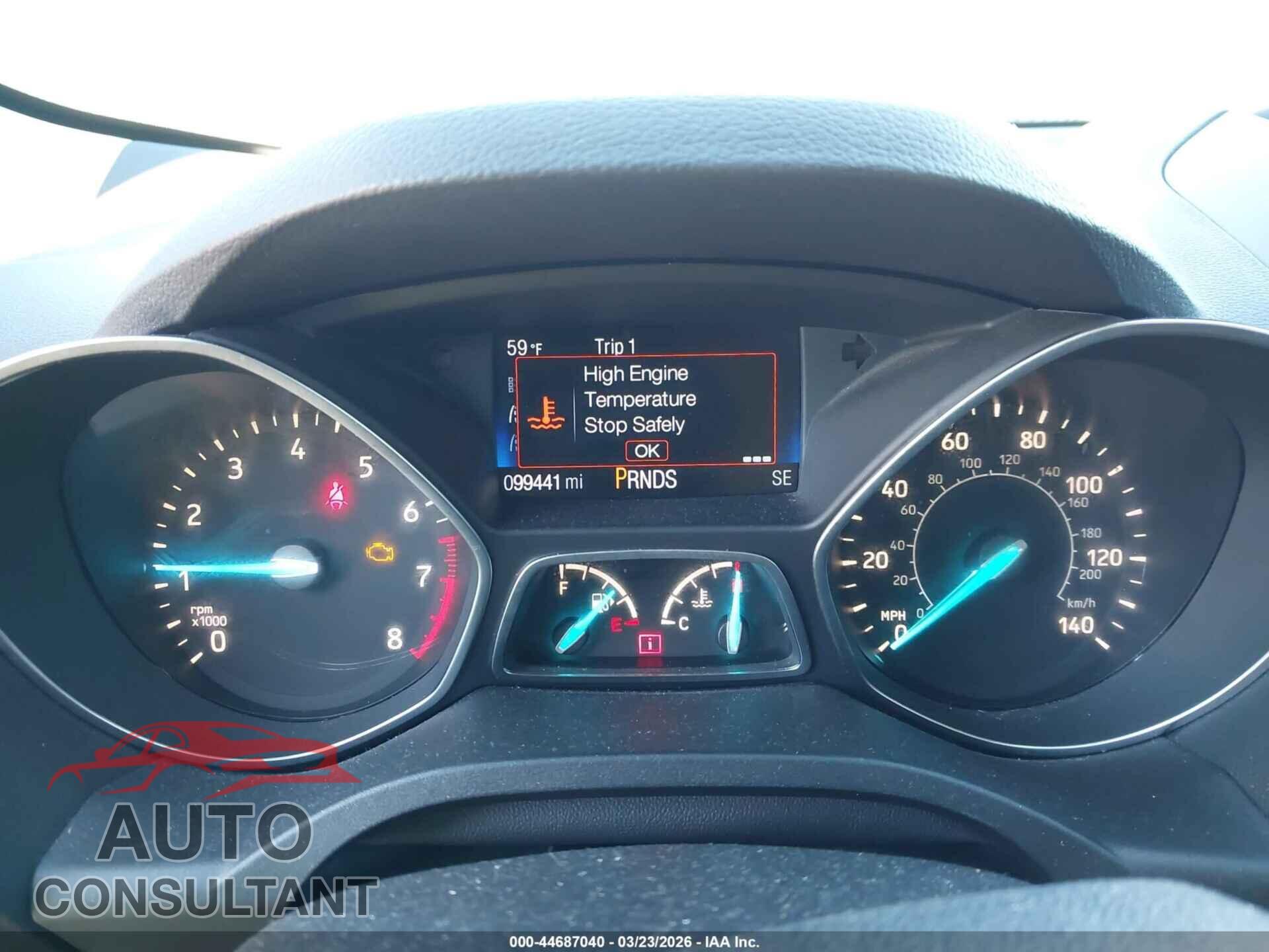 FORD ESCAPE 2017 - 1FMCU0GD9HUC92998