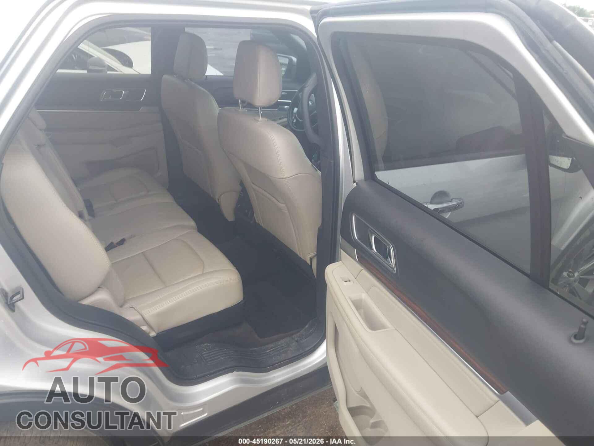 FORD EXPLORER 2018 - 1FM5K7F81JGB33036