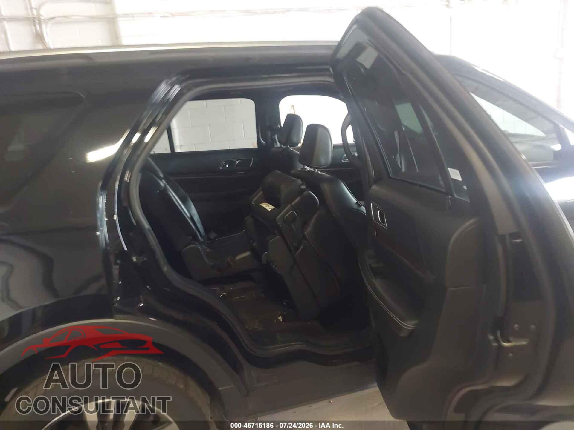 FORD EXPLORER 2018 - 1FM5K8HTXJGB70450