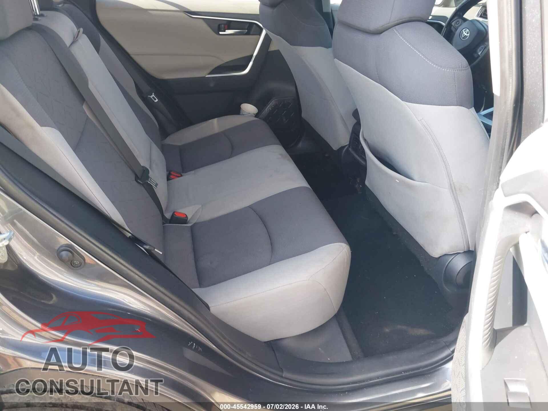 TOYOTA RAV4 2019 - JTMP1RFV4KD008696