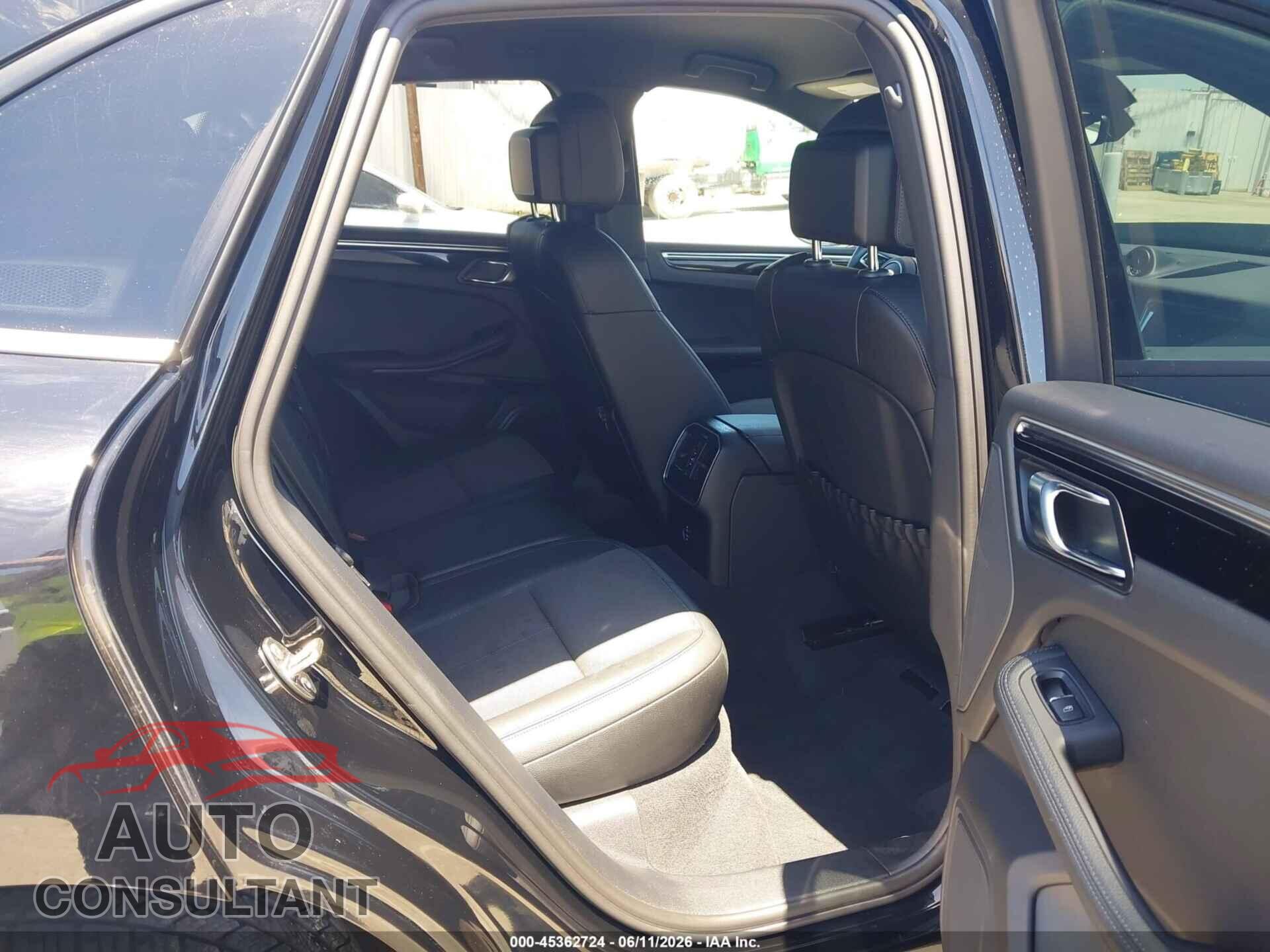 PORSCHE MACAN 2023 - WP1AA2A53PLB17831