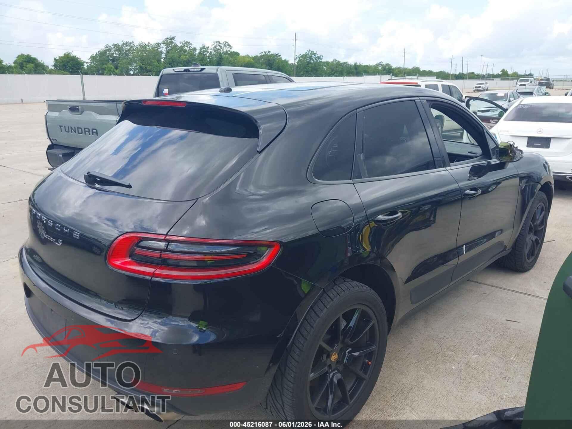 PORSCHE MACAN 2015 - WP1AB2A57FLB50262