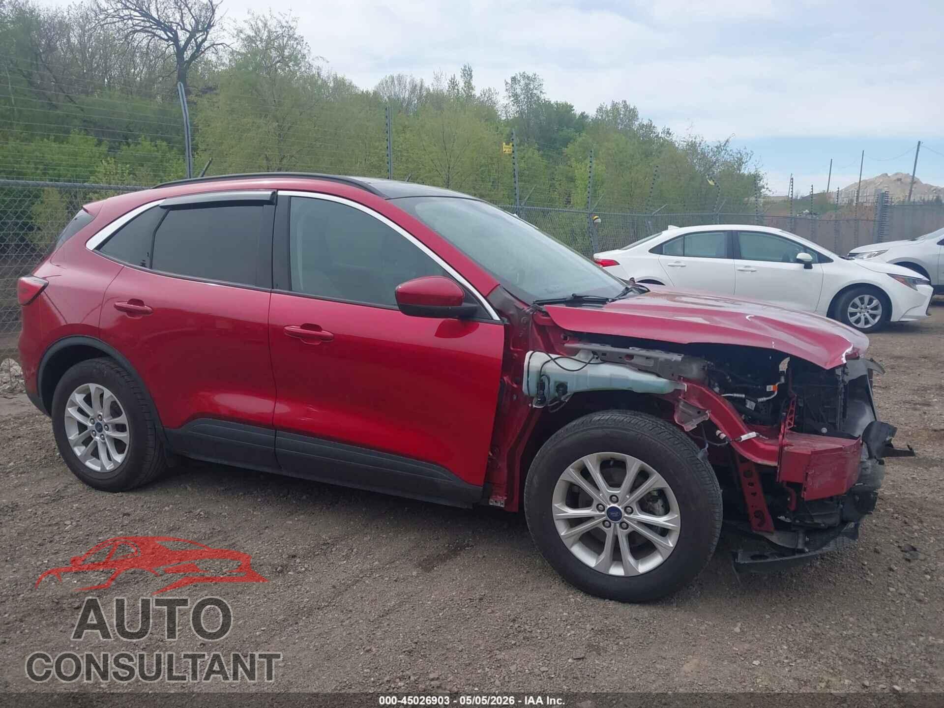 FORD ESCAPE 2020 - 1FMCU0G61LUA83393