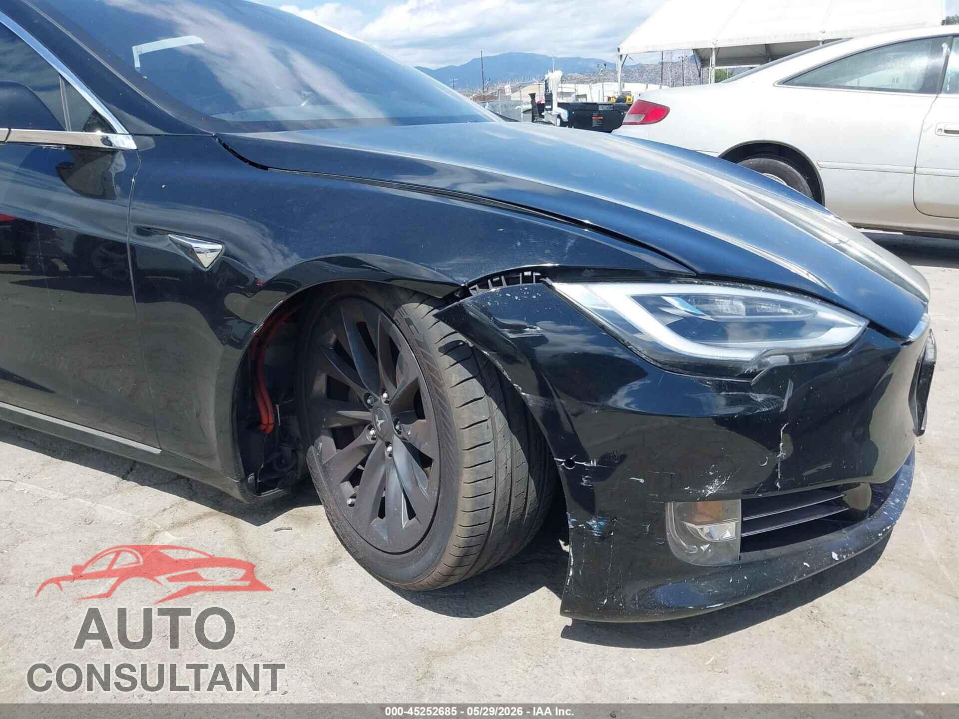 TESLA MODEL S 2019 - 5YJSA1E29KF306592