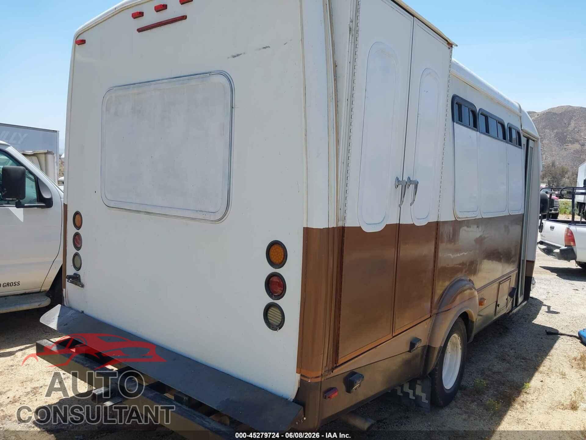 FORD E-450 CUTAWAY 2011 - 1FDFE4FS4BDB04736