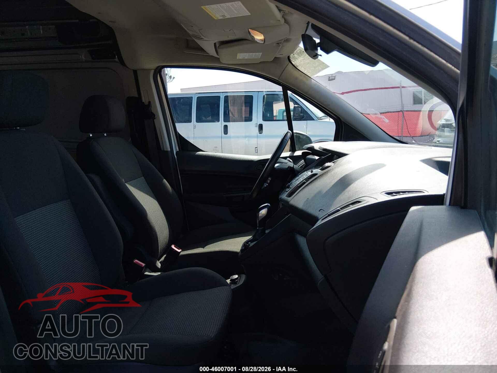 FORD TRANSIT CONNECT 2018 - NM0LE7E72J1375474