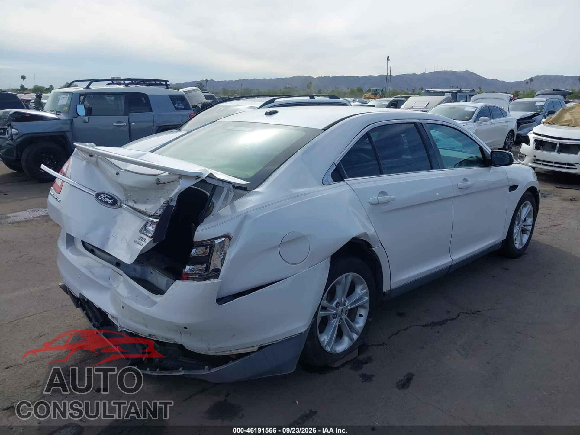 FORD TAURUS 2013 - 1FAHP2E87DG192836